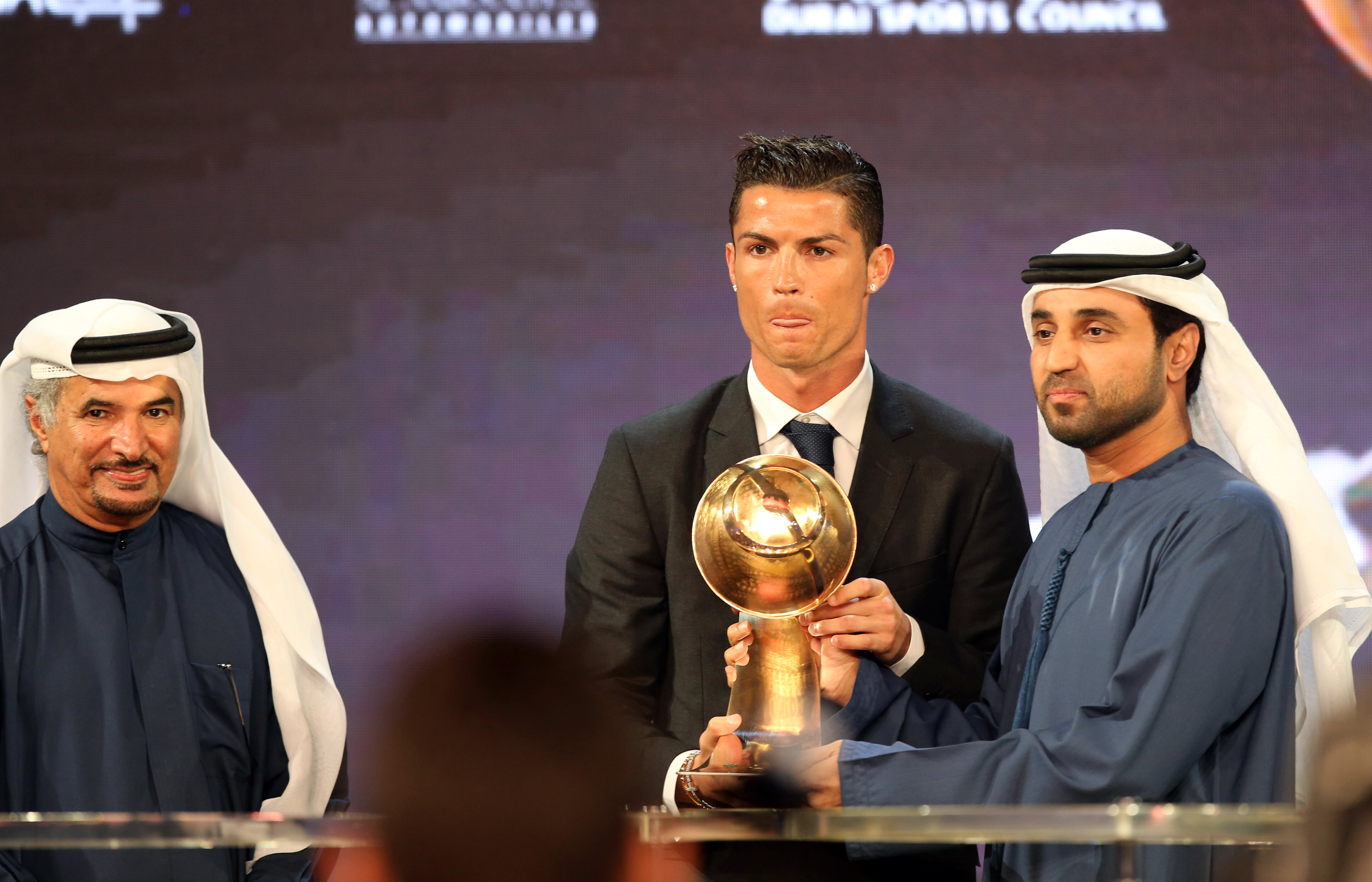Ronaldo ne îndeamnă să mergem cu bicicleta! GALERIE FOTO