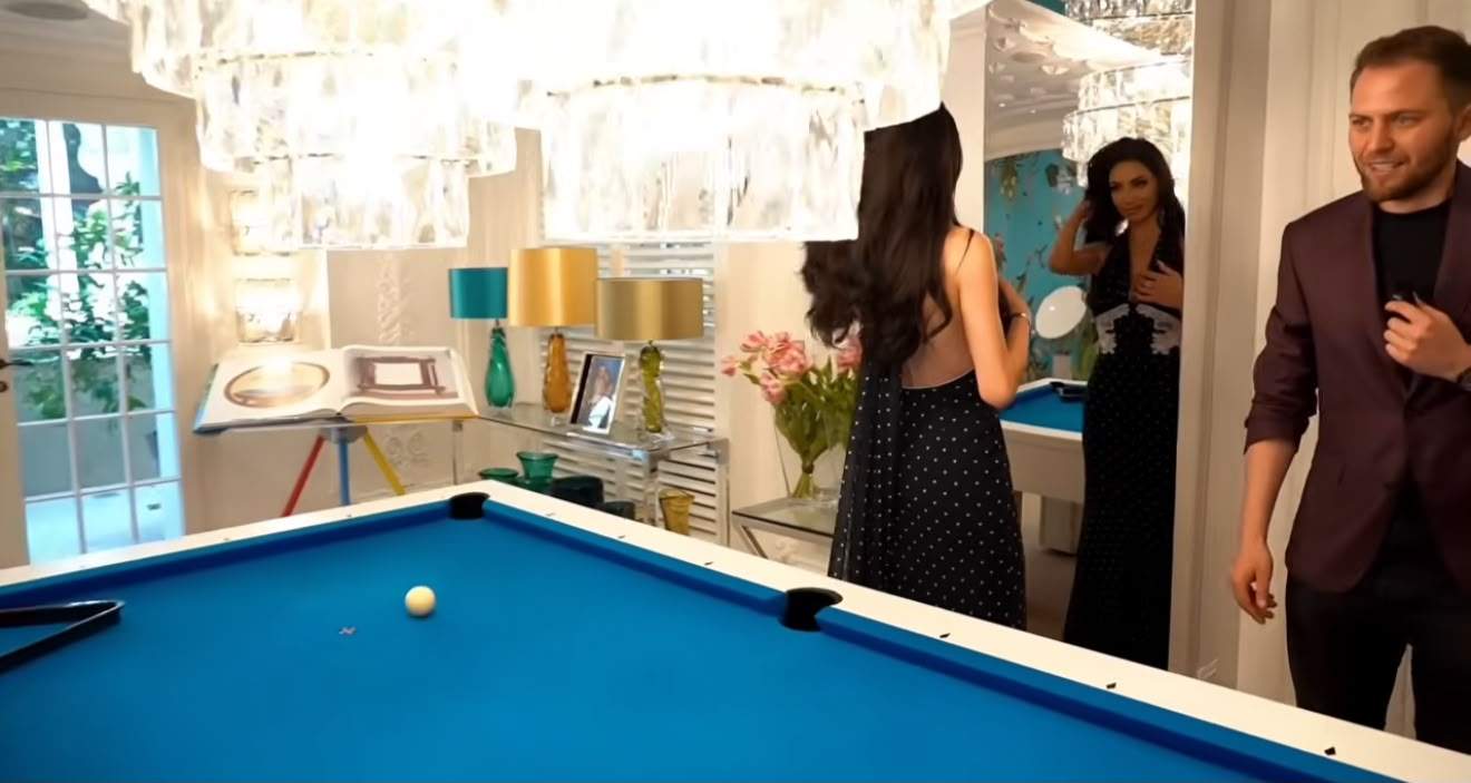 Imagini din casa în care Andreea Sasu și Philipp Plein locuiesc. Doar în filme mai vezi așa ceva