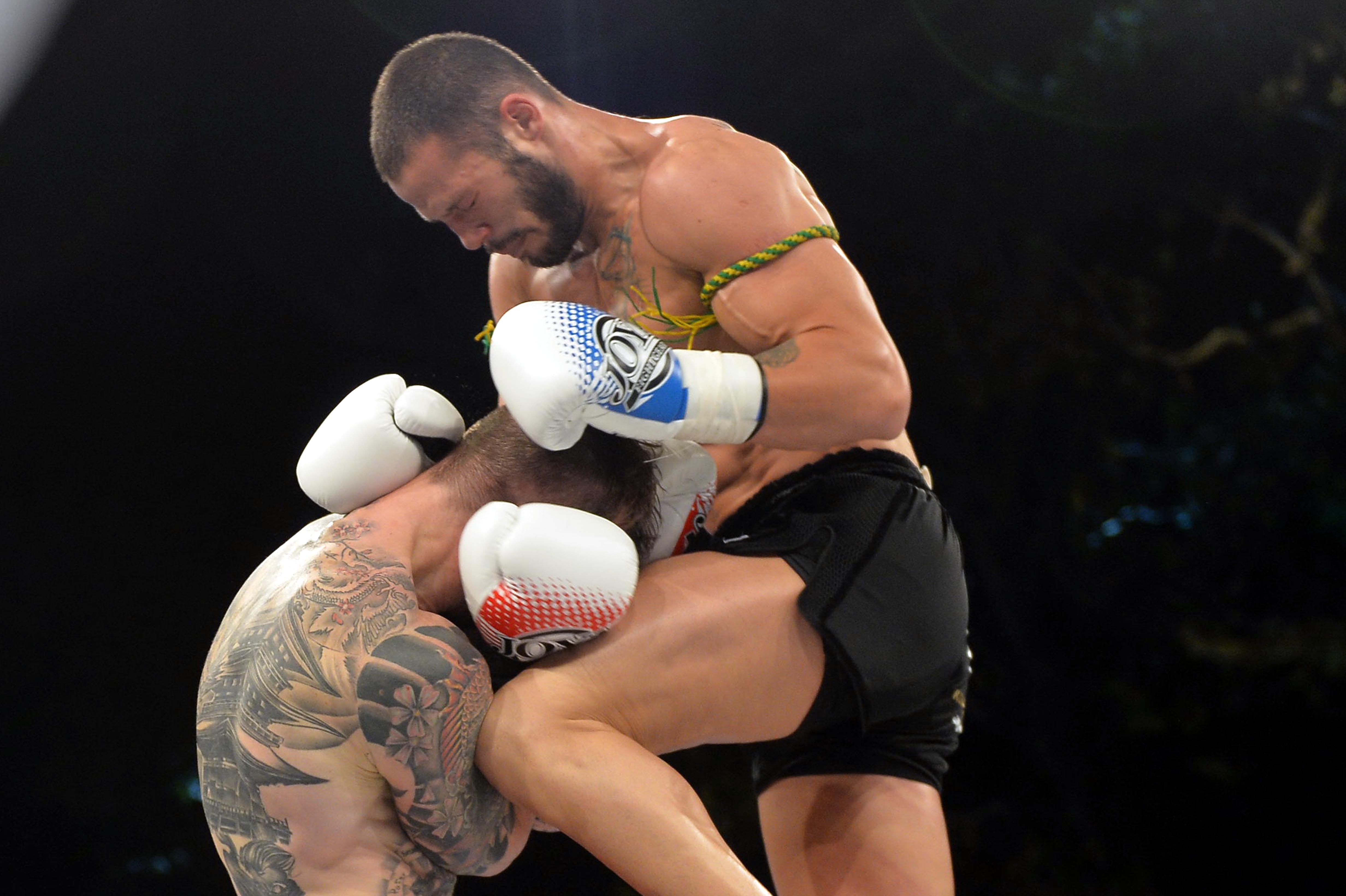 Andrei Stoica îşi păstrează centura de campion mondial / GALERIE FOTO&VIDEO