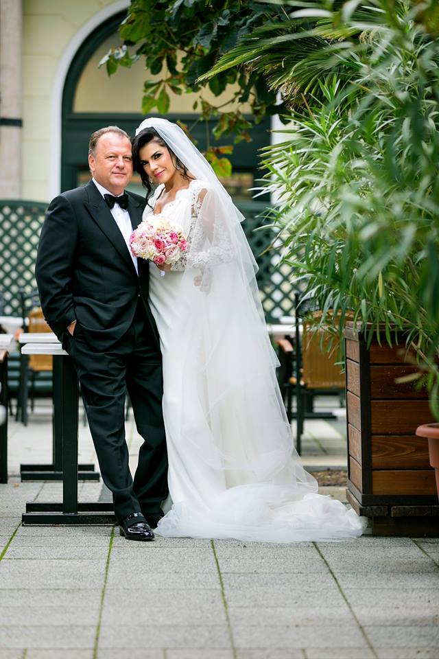 Irina Nicolae, ex-ASIA, despre cum i s-a schimbat viața de când e mămică. "Am așteptat acest copil mult prea mult ca să ne încurcăm în detalii" | FOTO