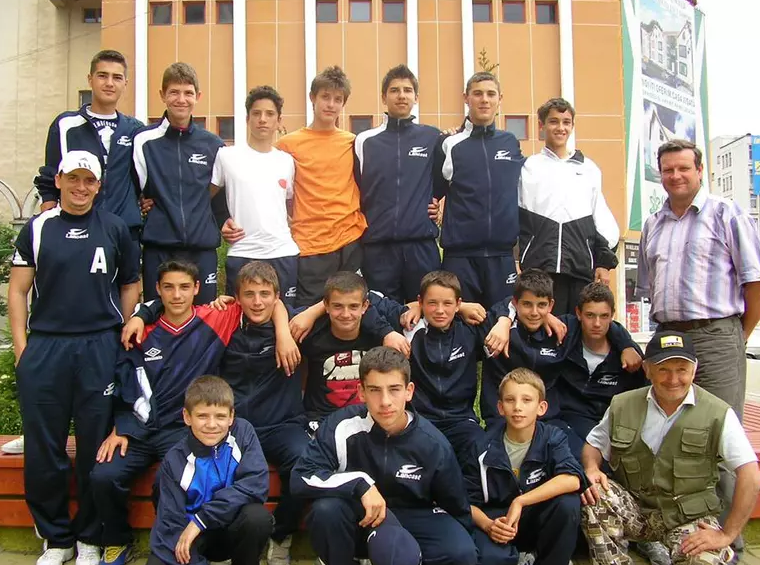 Povestea lui Nicolae Stanciu, eroul României din meciul cu Ucraina. A fost „Mister Boboc”, mama l-a dus la fotbal, la 16 ani era să-și piardă piciorul. „Nicu vorbește cu mingea”
