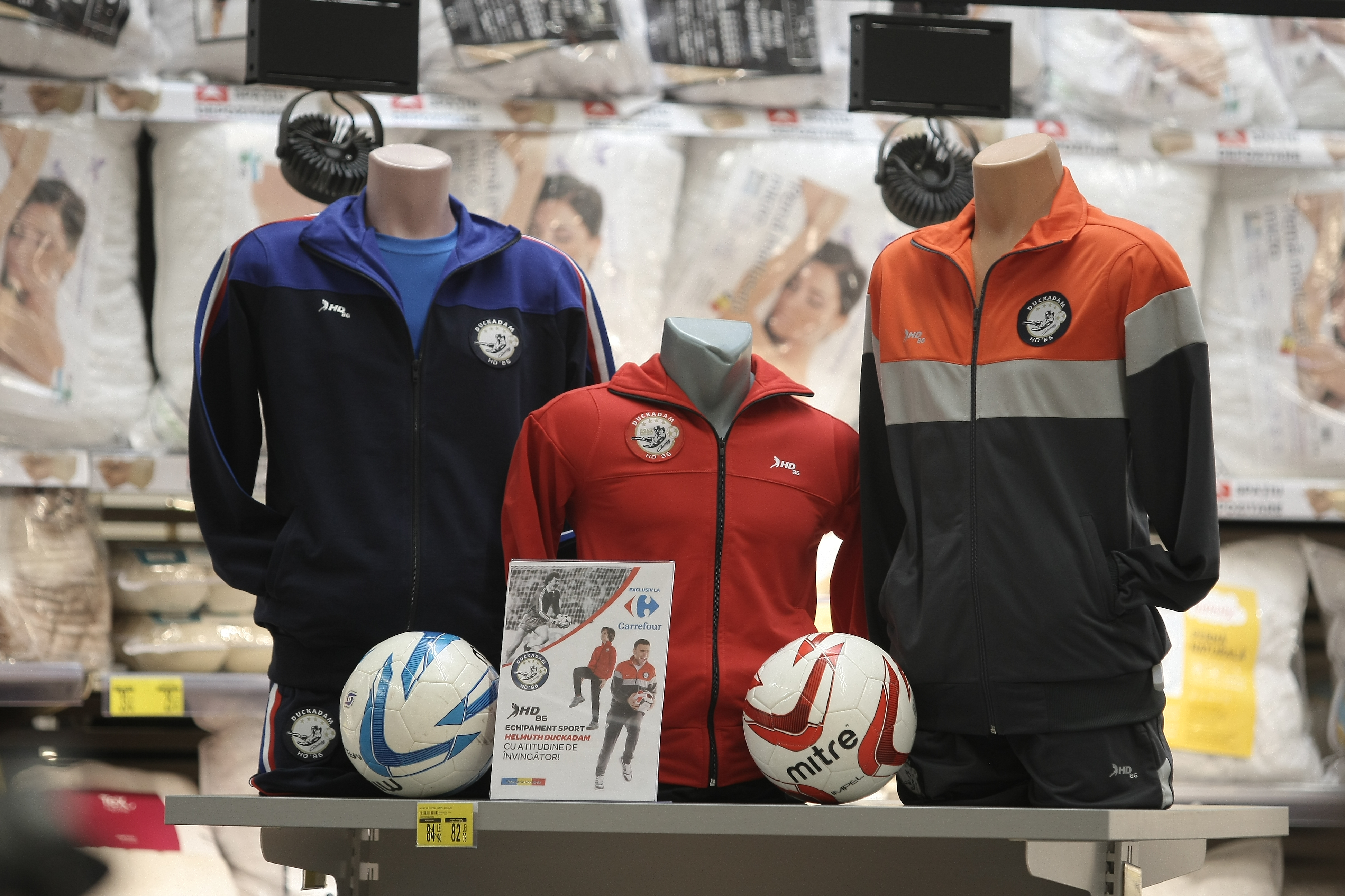 Duckadam și-a lansat propria linie de echipament sportiv! ^”Eroul de la Sevilla” a intrat în rândul starurilor mondiale / FOTO&VIDEO