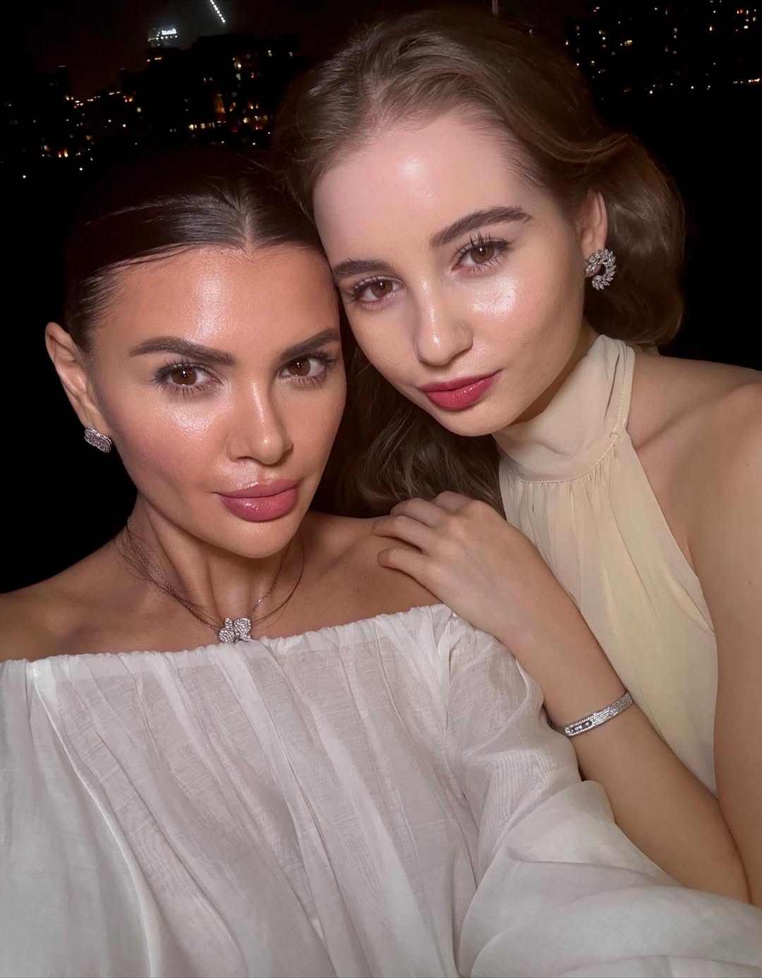 Irina Columbeanu, apariție inedită alături de mătușa ei, Ramona Gabor. Fiica Monicăi se bucură de viața din Dubai