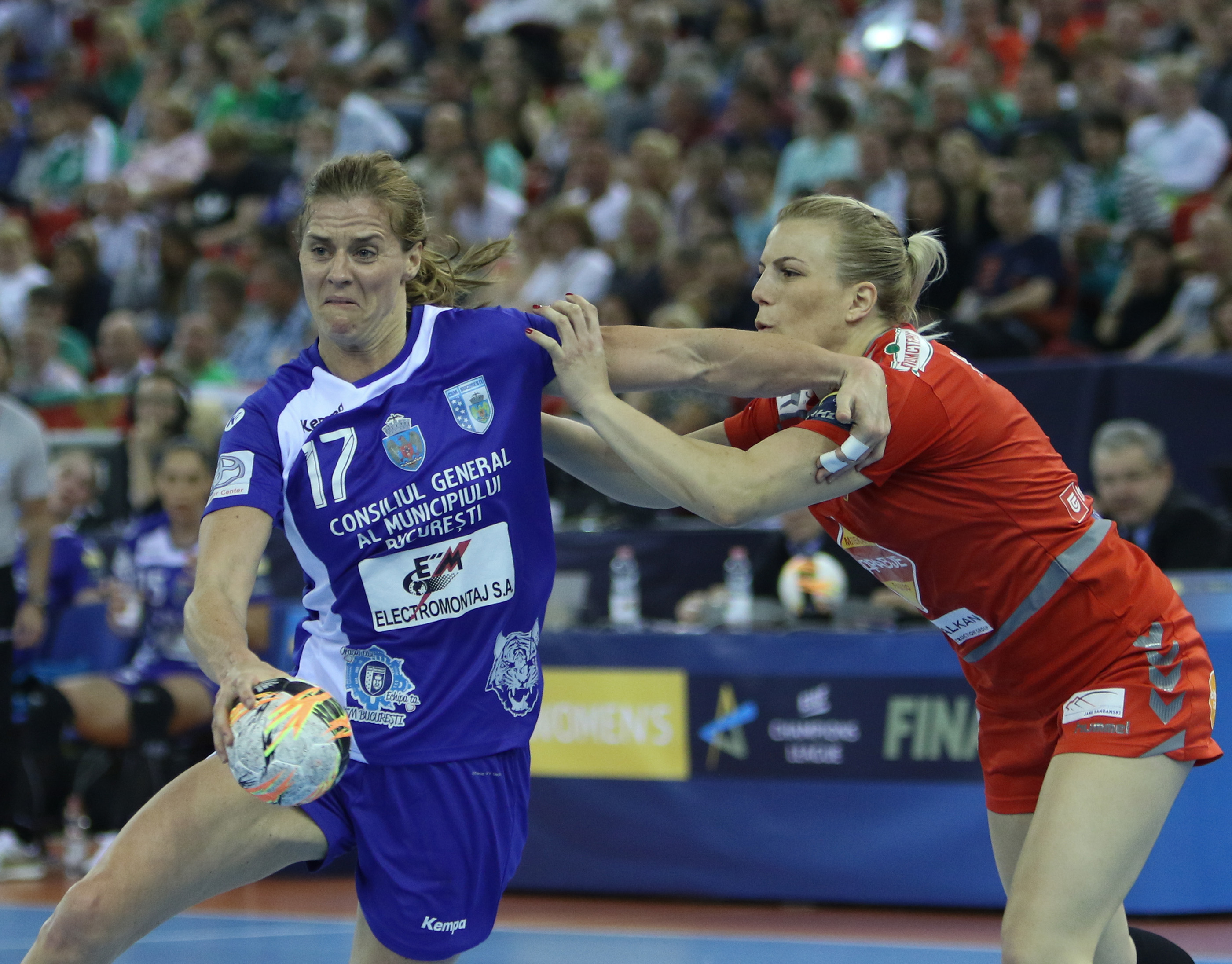 Handbal feminin, Final Four: Suntem finalişti! CSM București a învins Vardar și va juca pentru trofeul Champions League, cu Gyor / GALERIE FOTO