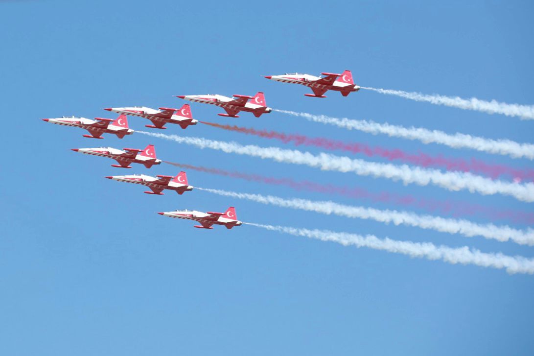 BIAS 2026. Frecce Tricolori și Turkish Stars au făcut senzație sâmbătă la Aeroportul Băneasa. Programul celui mai mare show aerian din România