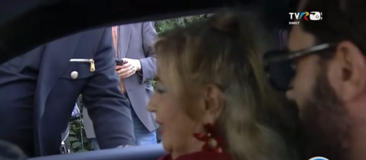 Cine este angajatul din TVR care vine la serviciu cu un Porsche