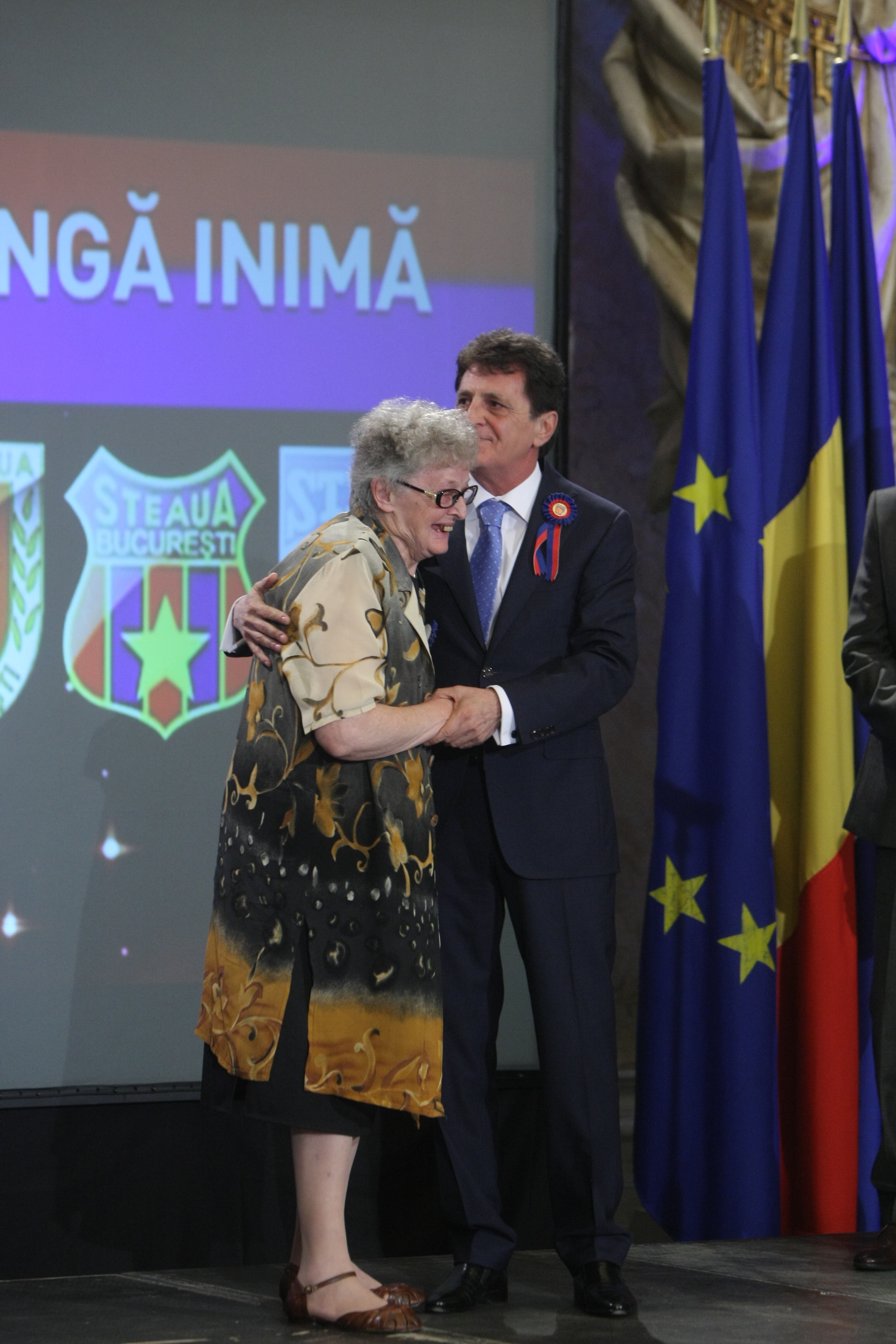 Clubul CSA Steaua împlinește 70 de ani. Marea sărbătoare, la Cercul Militar. S-a vorbit tot de fotbal: ”Echipa va juca în Liga 4”. Năstase a venit îmbrăcat în general/ FOTO