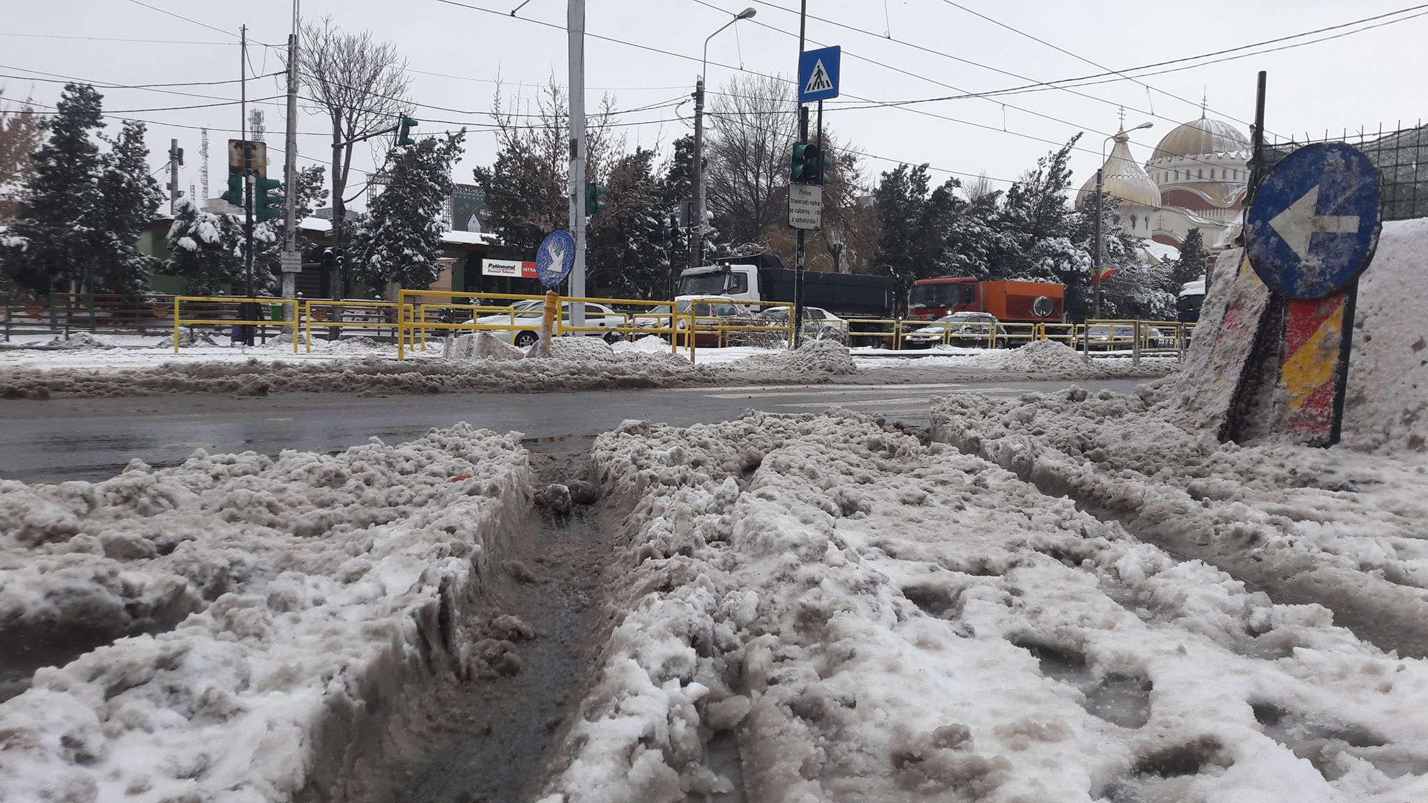 FOTO/ Ninsoare în București! Cum va fi vremea în weekend în Capitală