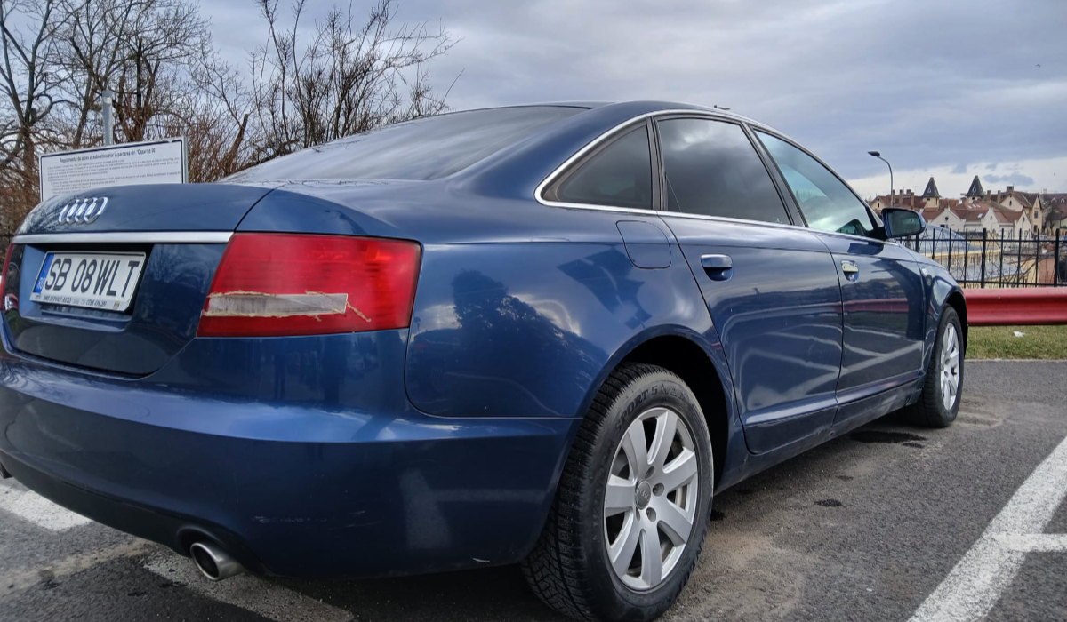 Cu cât a fost vândut la licitație fostul Audi A6 al lui Klaus Iohannis. Mașina pe care o folosea când era primar s-a dat cu aproape de 10 ori mai mult față de prețul de pornire
