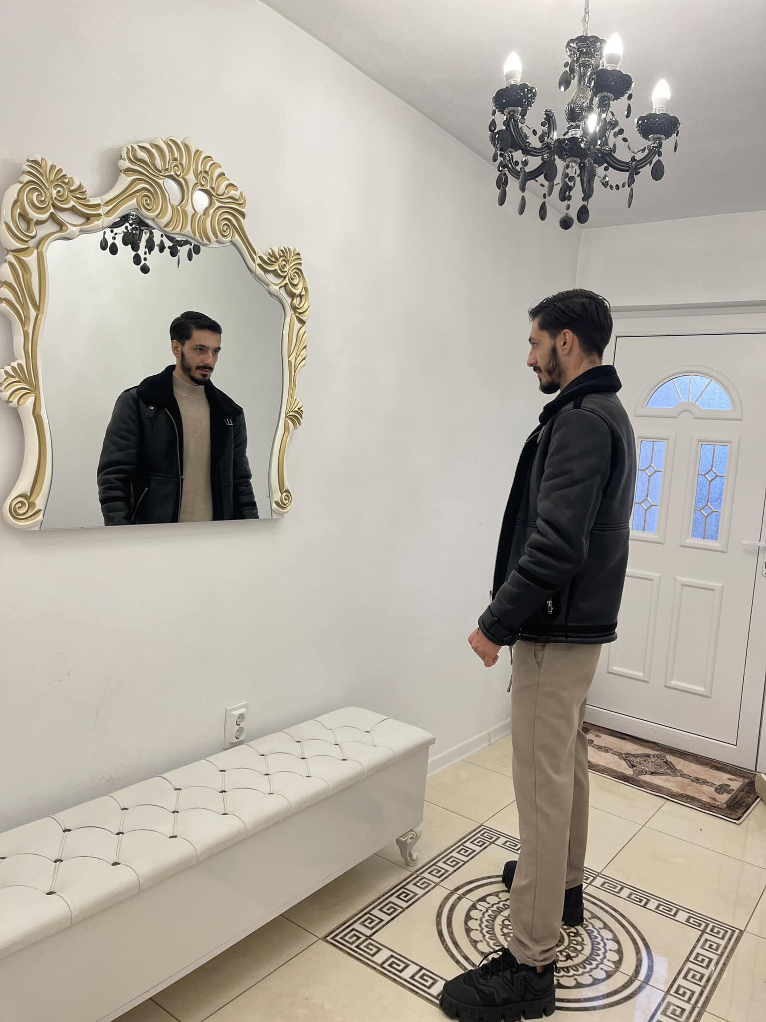 Cristian Cârnu, influencerul anchetat pentru înșelarea urmăritorilor, prima declarație din arest: „Acuzațiile sunt adevărate. Am făcut-o din disperare”