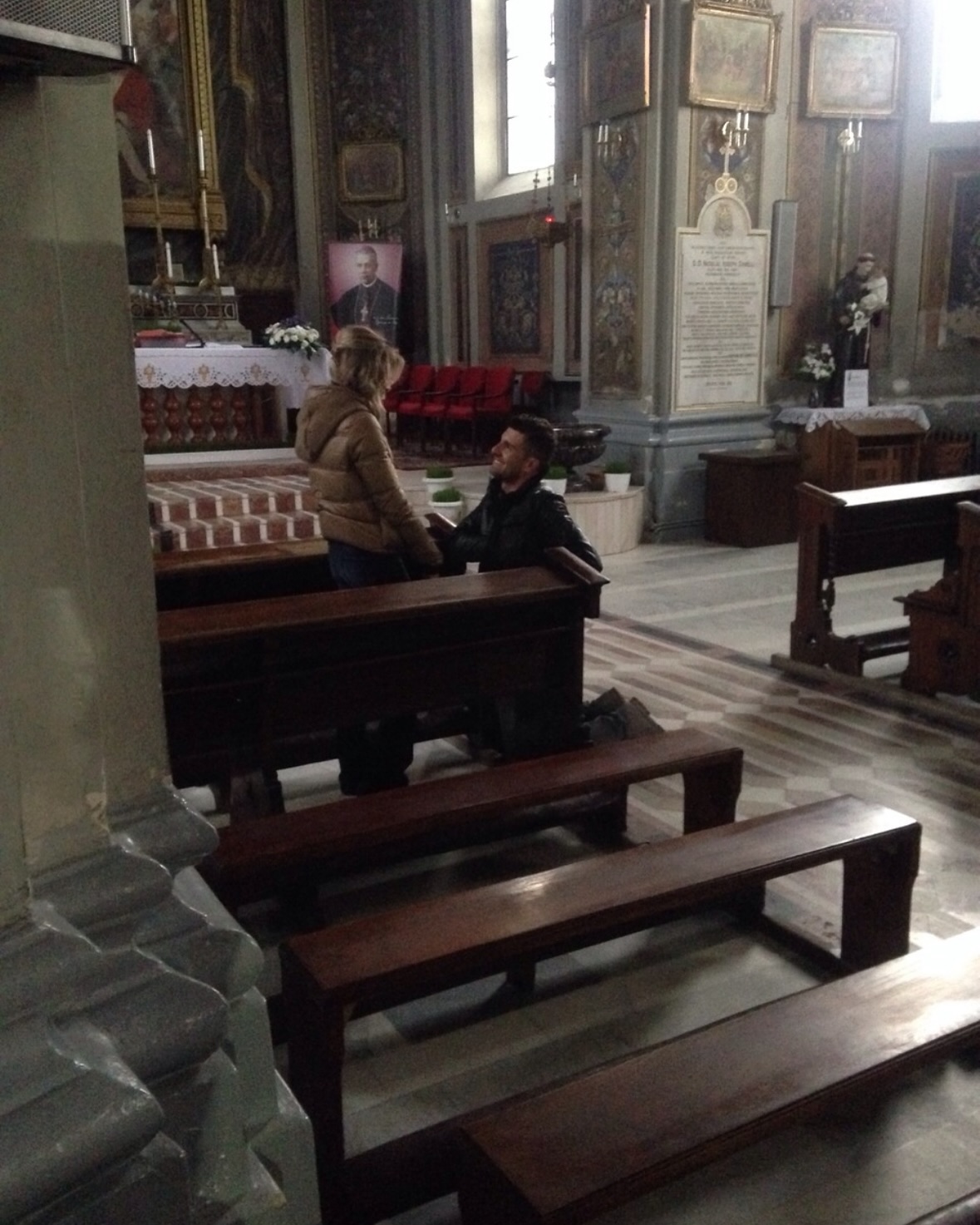 Laura Cosoi a publicat imagini cu cererea în căsătorie. Cum arăta cuplul în 2015. „Aceeași geacă”