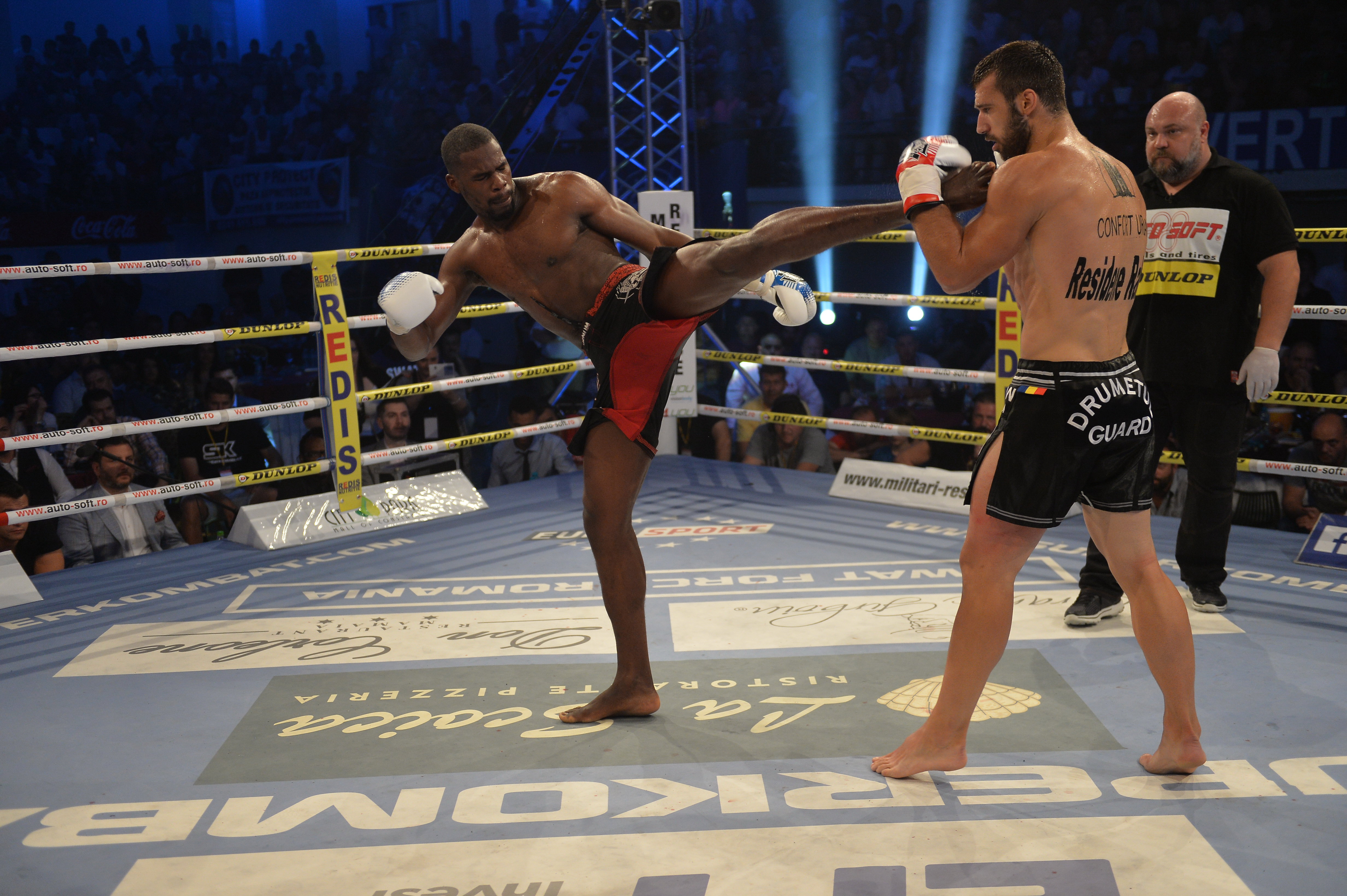 SUPERKOMBAT CONSTANȚA: Cătălin Moroșanu l-a distrus pe gigantul de 2,07 metri / REZULTATE & GALERIE FOTO & VIDEO