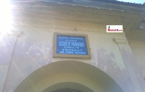 Noul an școlar 2017 începe cu lipsuri mari. Mii de elevi din Giurgiu învață în școli fără apă potabilă. Peste 20.000 de copii nu primesc cornul și laptele în Covasna