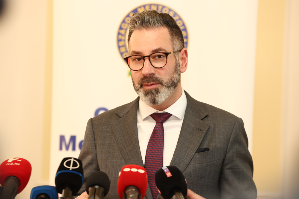 Kirúgták a mentőszolgálat főigazgatóját, Csató Gábort – Két nap alatt lefejezték a teljes rendvédelmi és egészségügyi vezetést