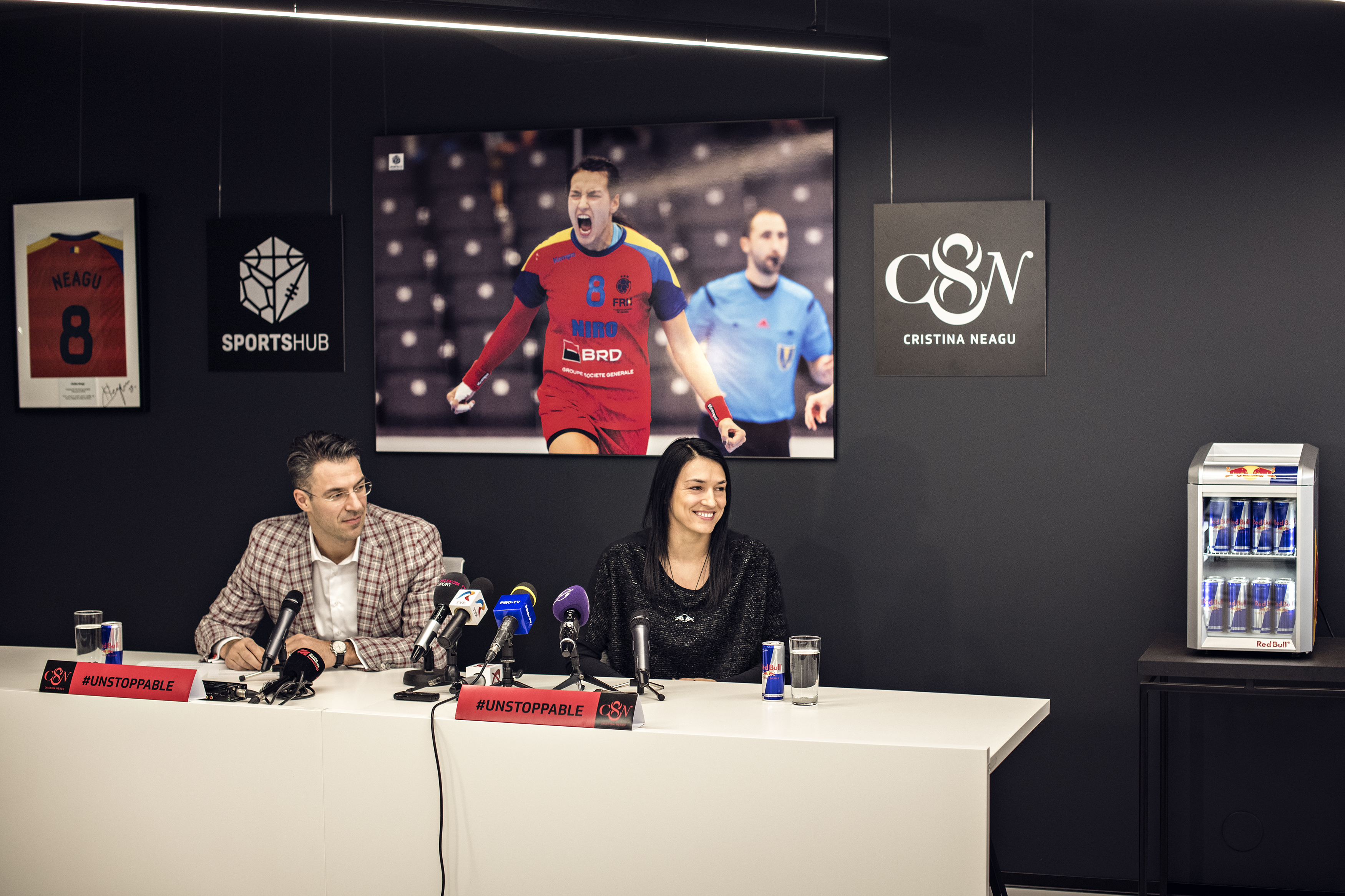 Cristina Neagu se implică în proiecte extrasportive: “Pe unde am călătorit nu am văzut atât de mulți oameni ai străzii” | FOTO&VIDEO
