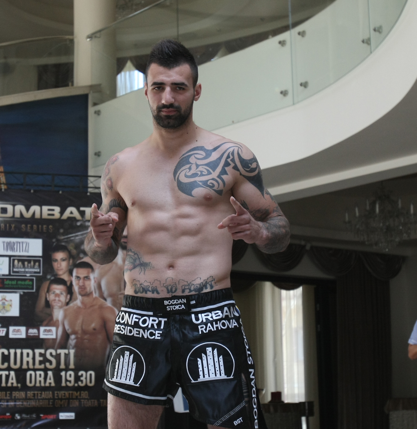 Luptătorii de la Superkombat București au trecut cu bine de proba cântarului oficial / GALERIE FOTO