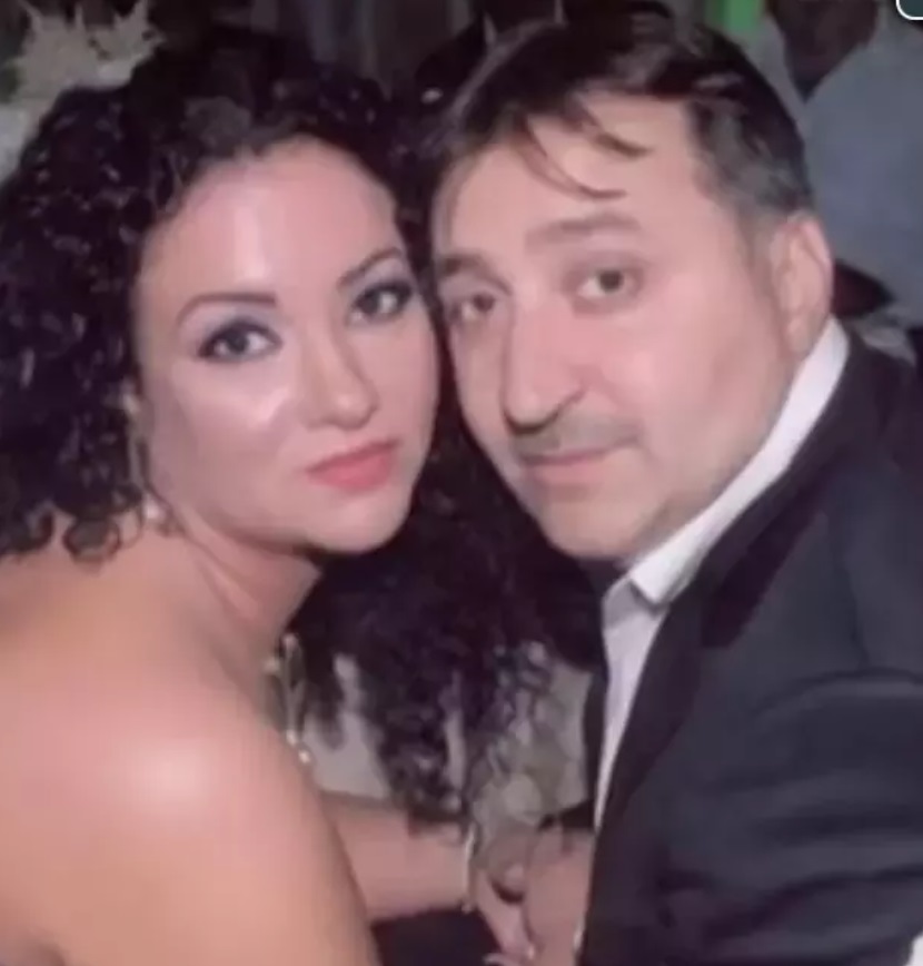 Dovada că Vali Vijelie a fost iertat de soție după ce a fost surprins alături de altă femeie. Cum a împăcat-o pe Carmen Rusu