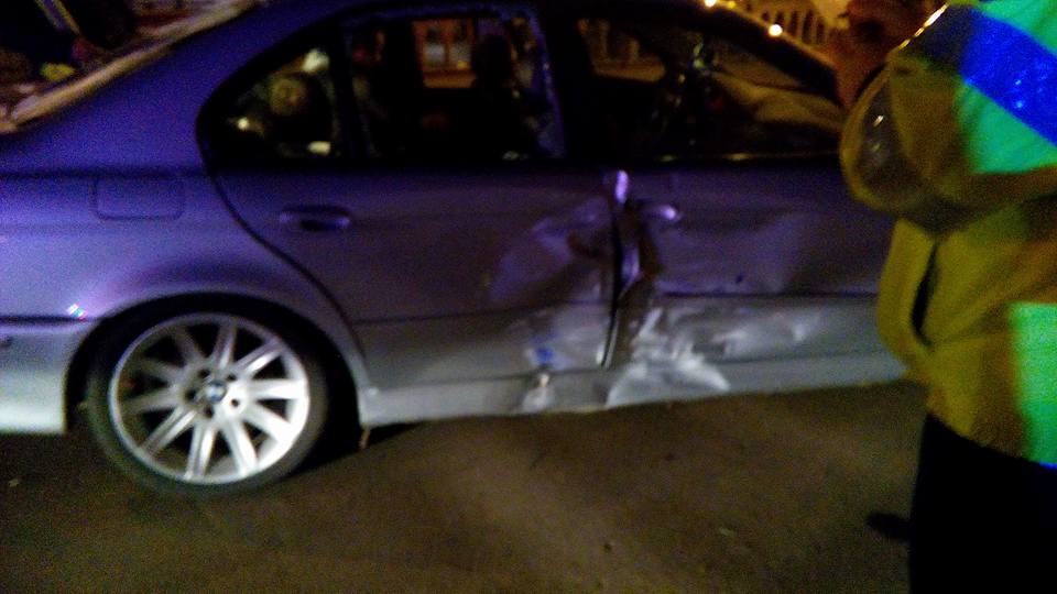 Un accident de circulație face furori pe Internet: ”În această «frumoasă» dimineață, un idiot mi-a tăiat calea!” / GALERIE FOTO&VIDEO