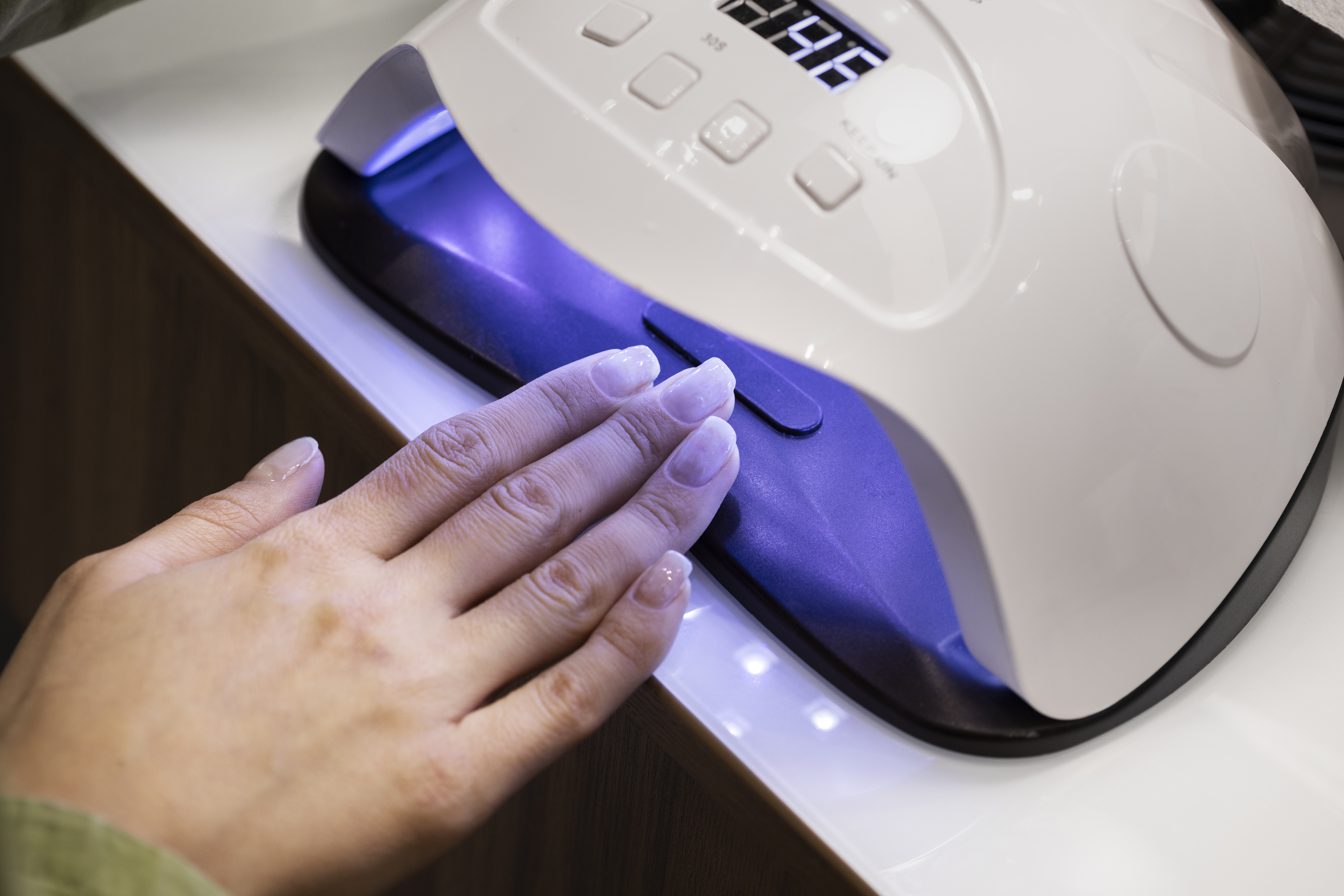 Side effects of nail dryers and safer options for drying nail polish