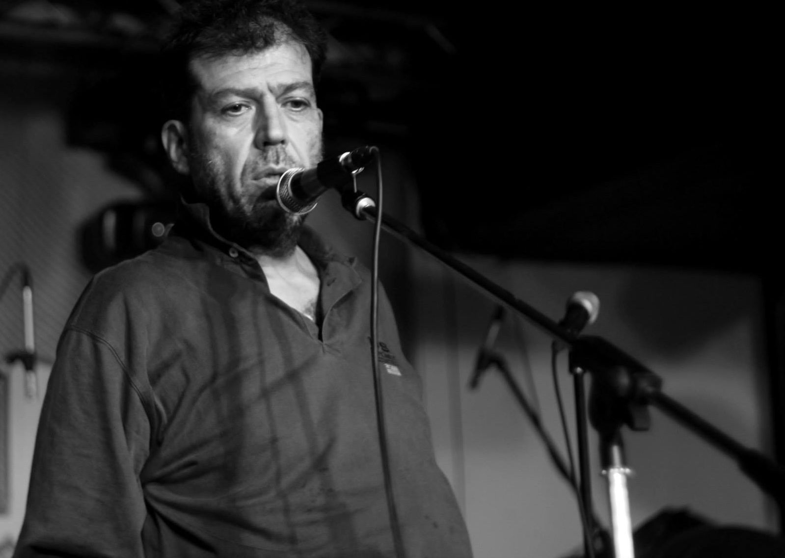 Ce a apărut pe YouTube la aproximativ 24 de ore după moartea lui Artan: „A zguduit industria muzicală”