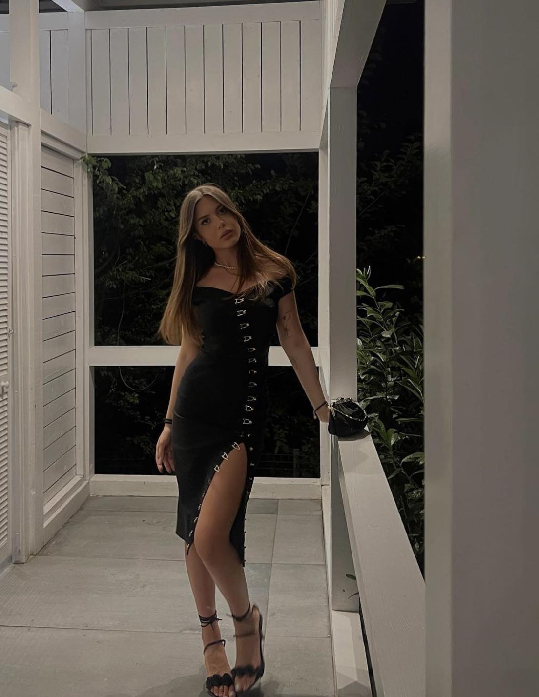 Imagini rare cu Alessia, fiica lui Ilie Năstase din căsnicia cu Amalia. Tânăra studiază în Paris