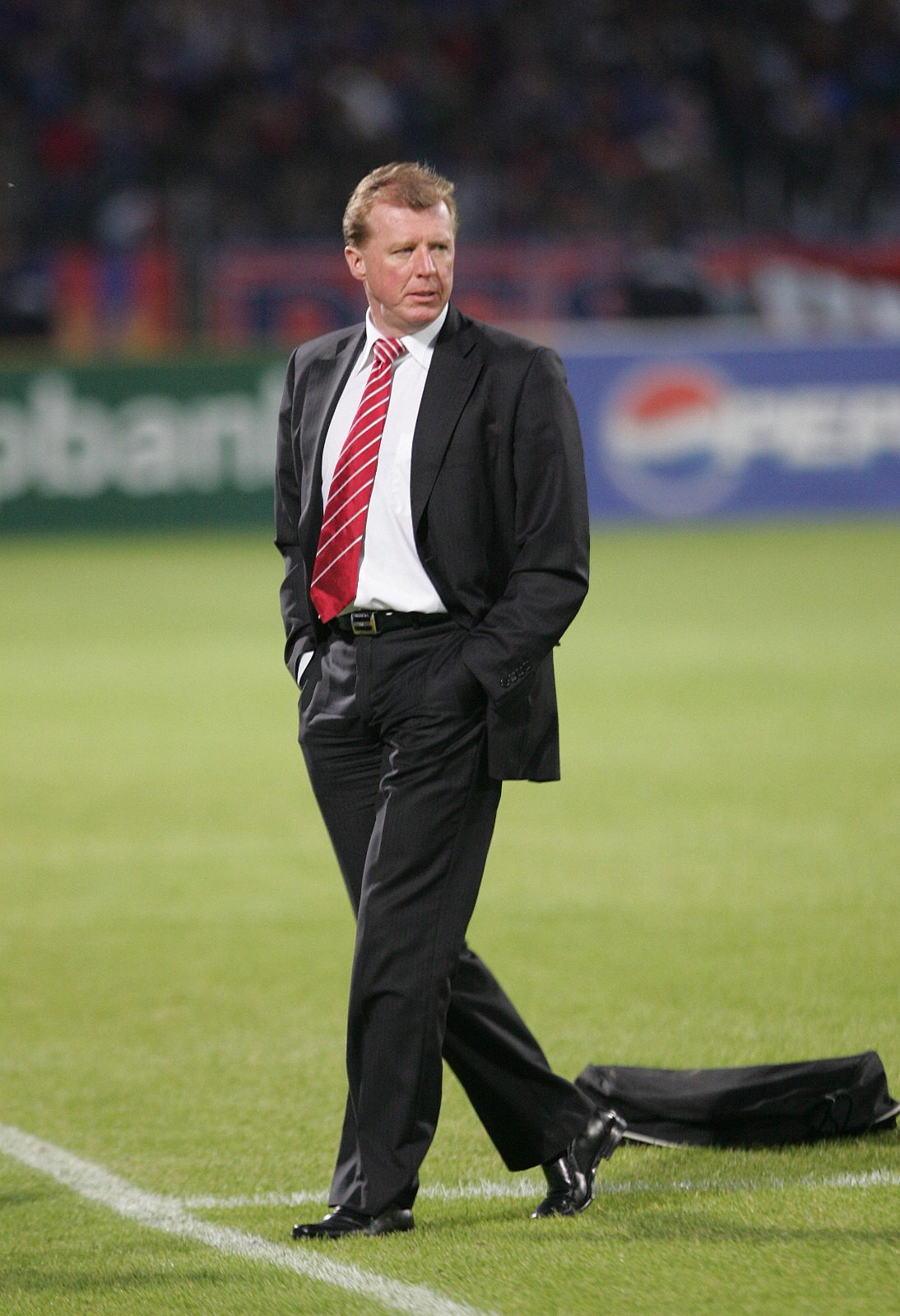 Ce face fiul antrenorului Steve McClaren, care era la Middlesbrough când a eliminat Steaua din semifinalele Cupei UEFA: „De la 6.00, de când mă scol, doar la asta mă gândesc!”