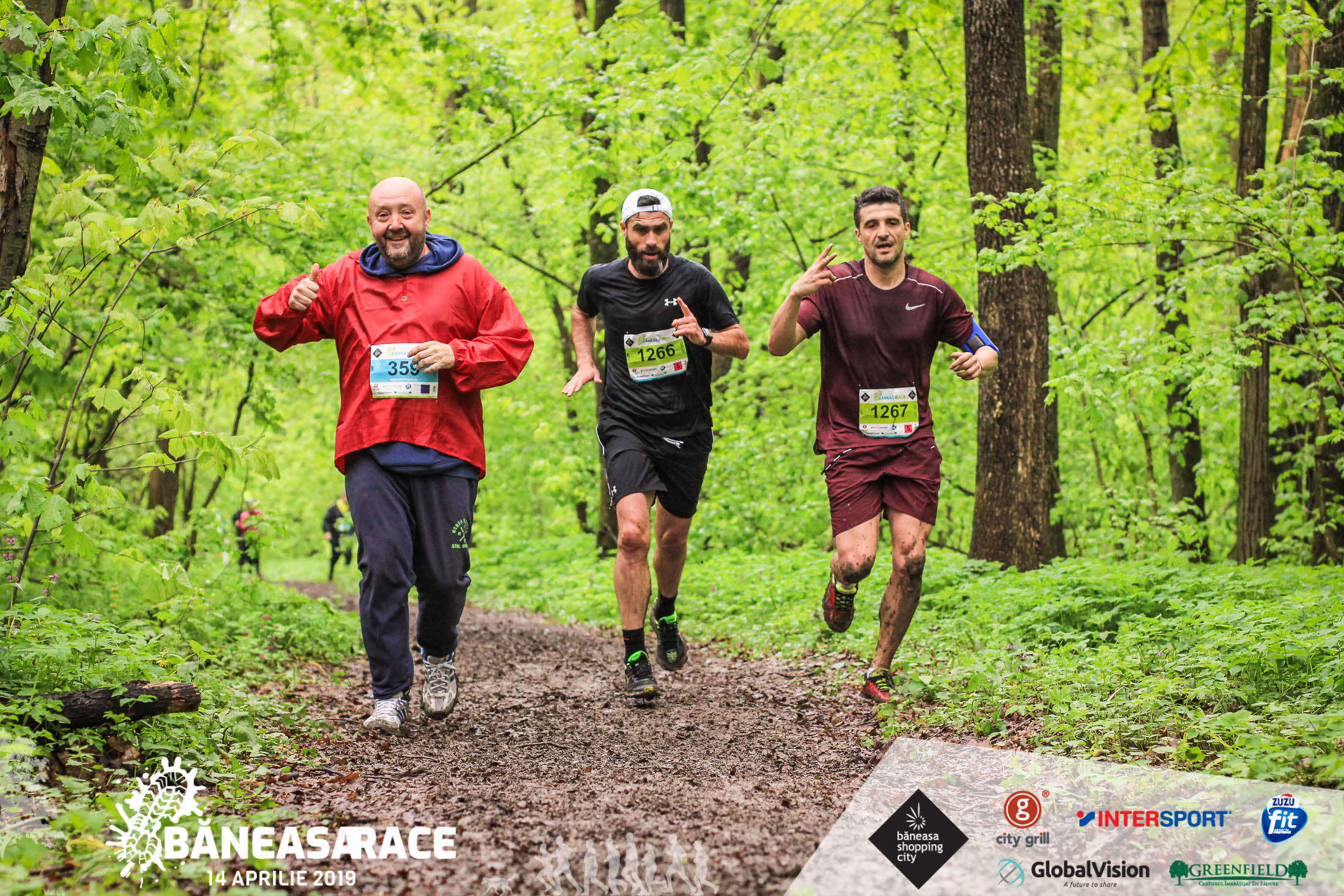Daniel Niculae și Vasile Maftei au alergat într-o cursă de semimaraton. Foștii fotbaliști s-au clasat pe locurile 24 și 25 | GALERIE FOTO