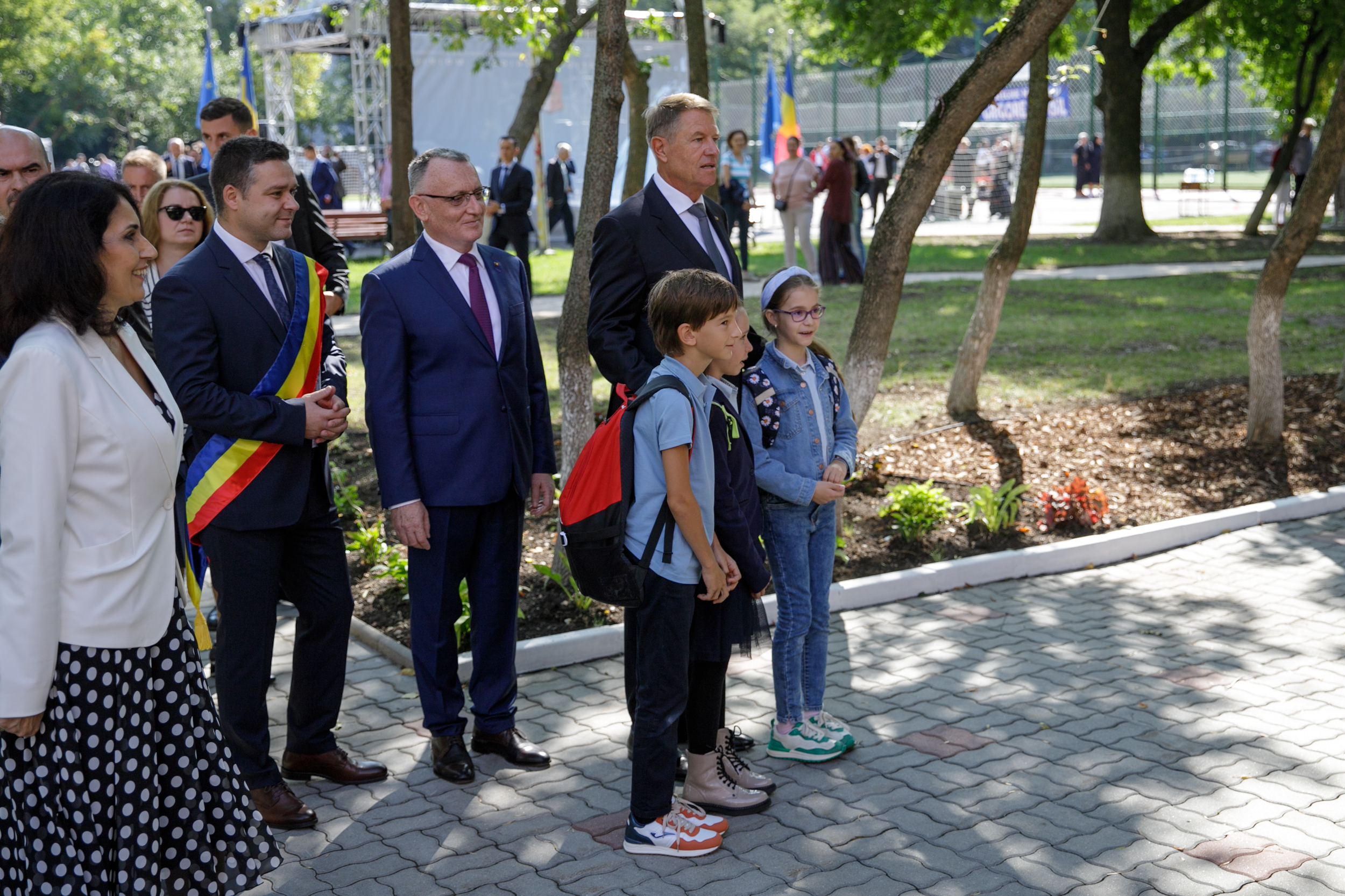 Klaus Iohannis, discurs la început de an școlar: „Contează mai puțin nota și mai mult dezvoltarea copilului”