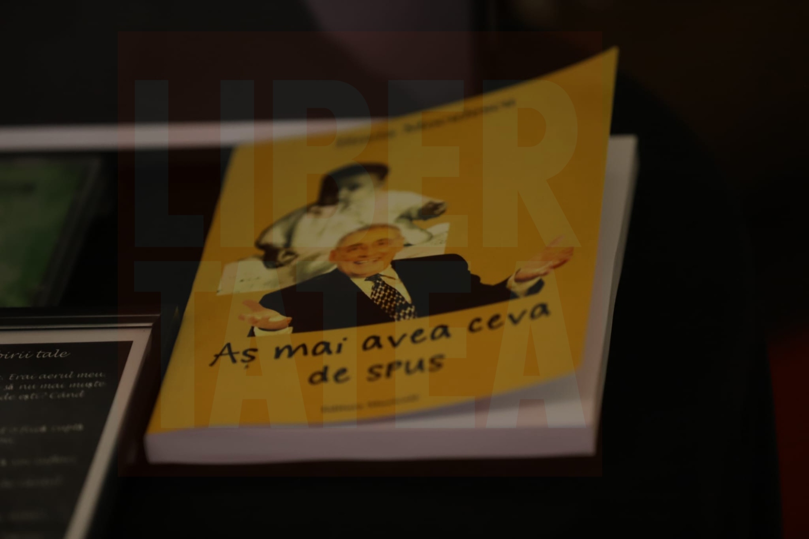 Cum a apărut Nidia Moculescu lângă sicriul cu trupul neînsuflețit al lui Horia Moculescu. Primele imagini