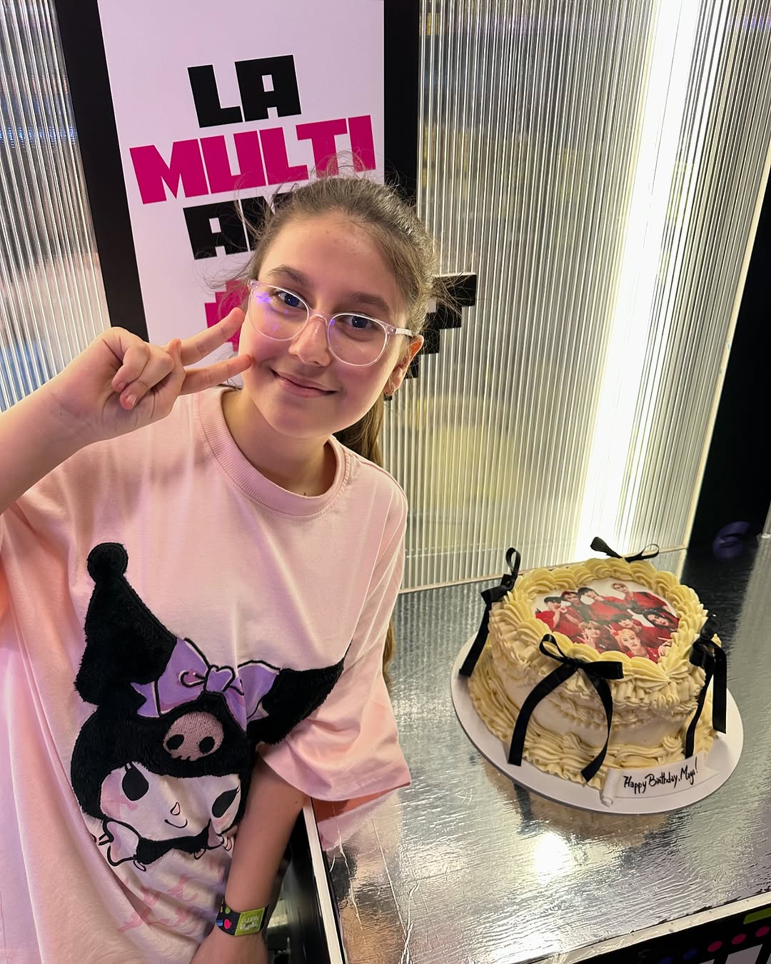 Imagini adorabile cu fiica lui Connect-r și a Mishei. Maya a împlinit 11 ani și își dorește să se mute în Coreea