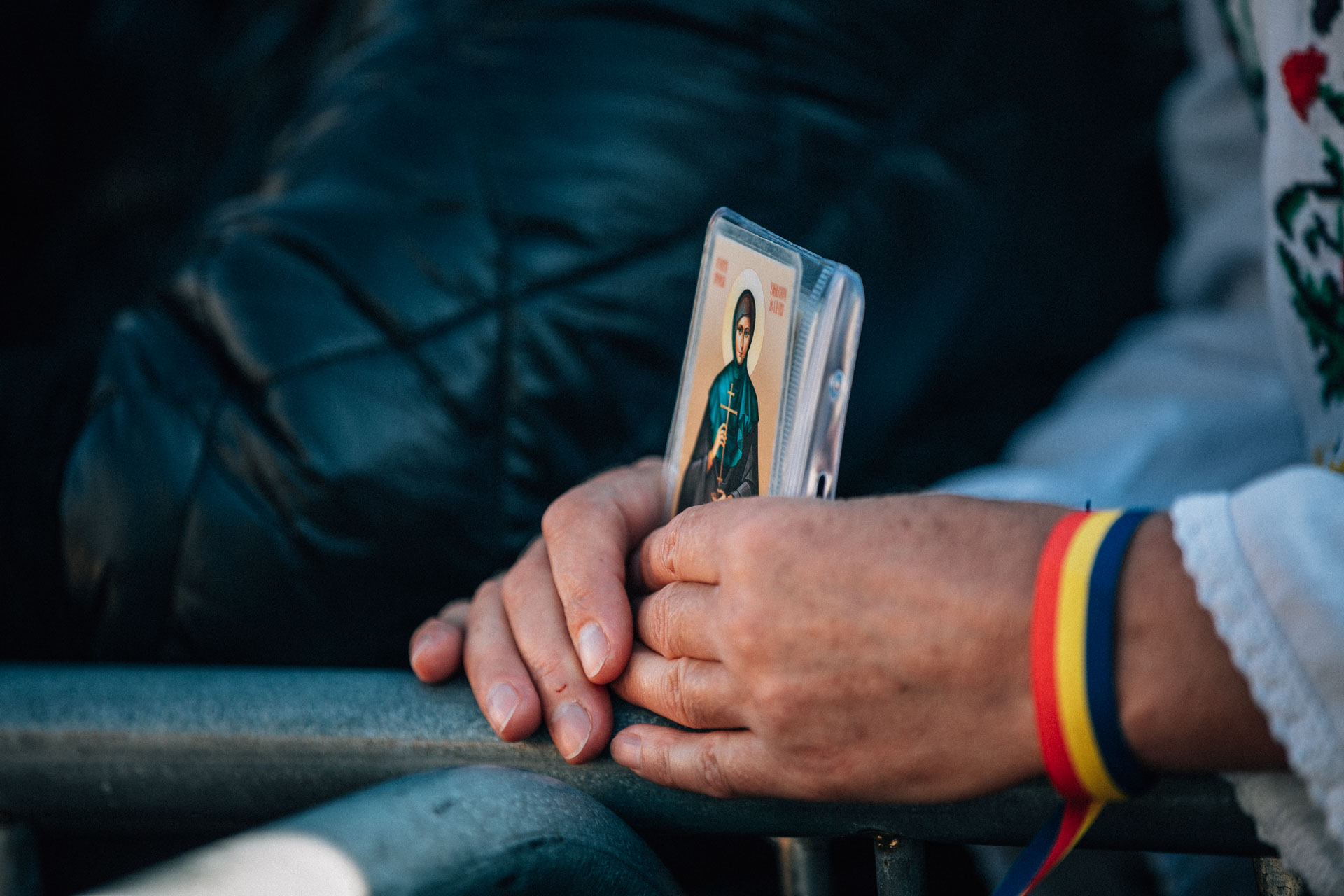 Olimpic internațional, evacuat din casă acum doi ani, premiat de Mitropolitul Moldovei. Cine sunt oamenii care au primit distincții de Sfânta Parascheva