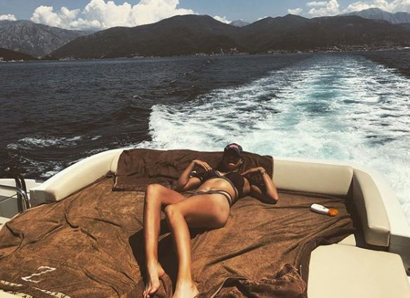 FOTO | Aryna Sabalenka, sexy bielorusa care se anunță a fi noul nume mare din tenisul mondial