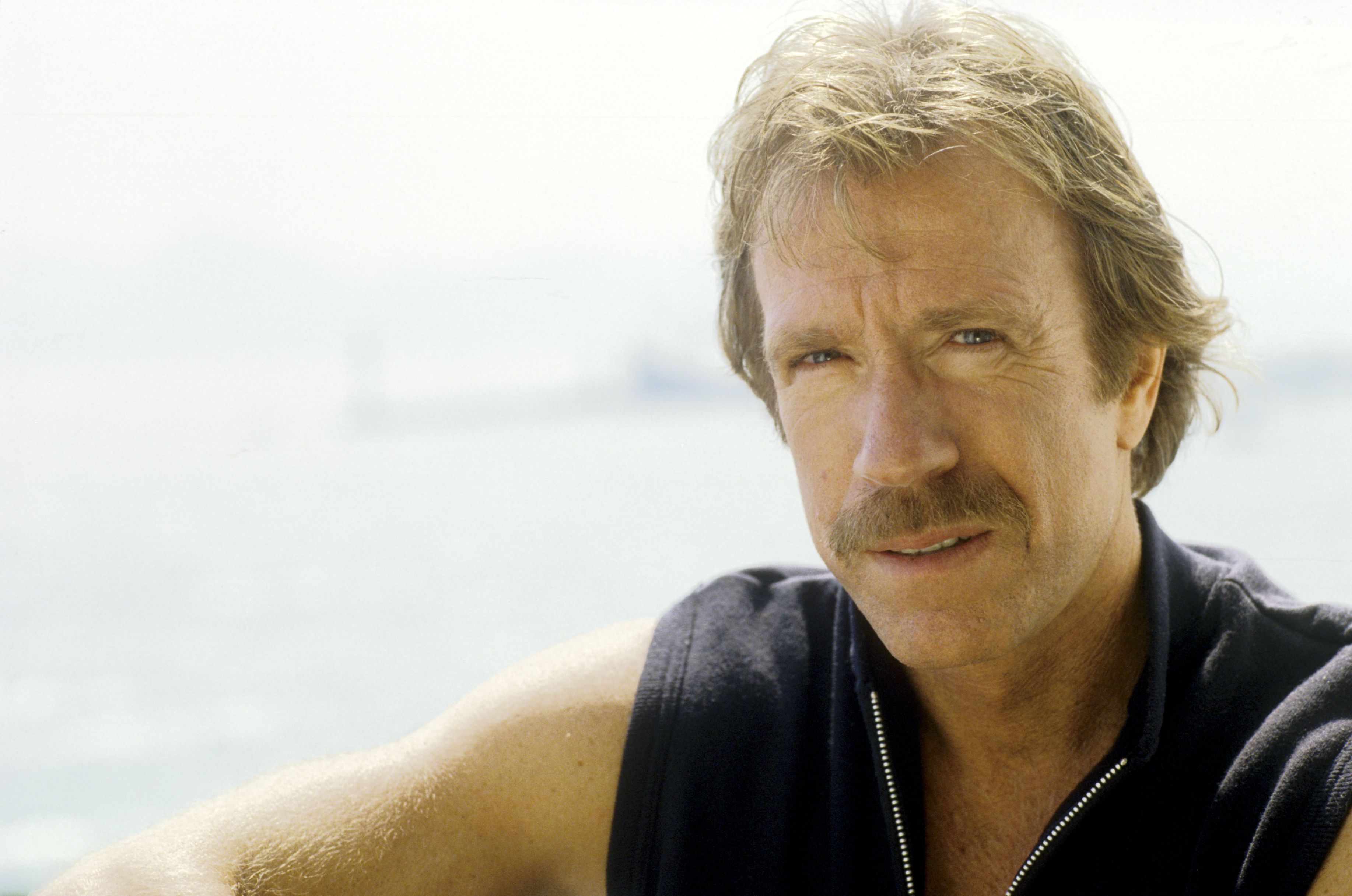 Chuck Norris a murit: top 10 filme care l-au propulsat pe actor în luminile reflectoarelor
