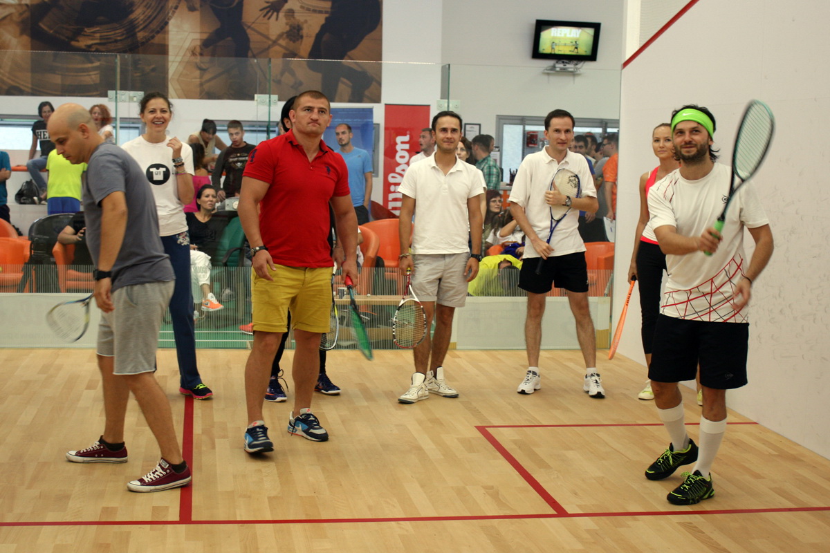 Avem antrenor străin, pe gratis, la națională! Totul despre squash și lumea lui aparent exclusivistă