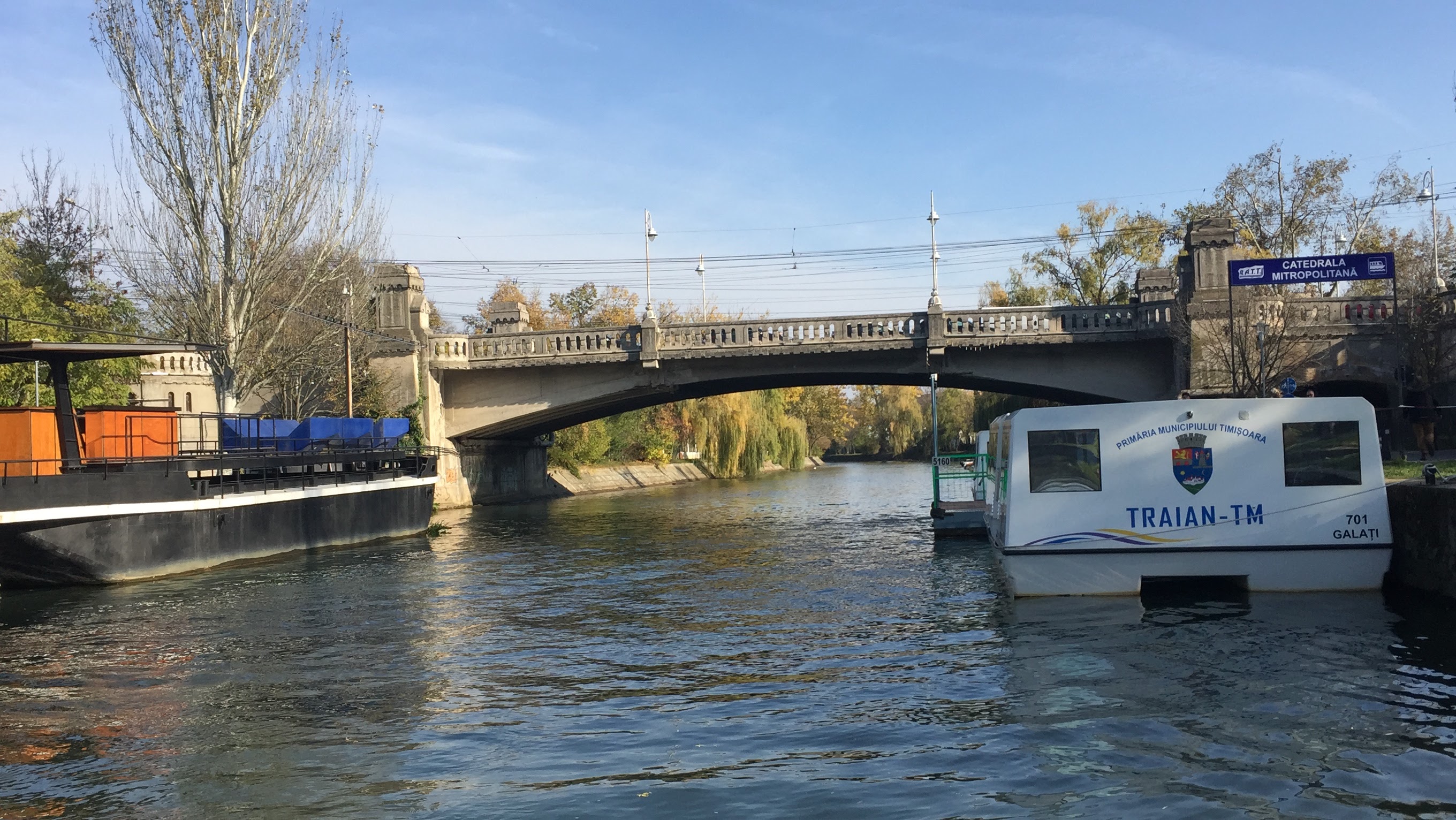 REPORTAJ/Vaporașele de pe Bega, cumpărate de Primărie și ținute la mal de birocrație | VIDEO
