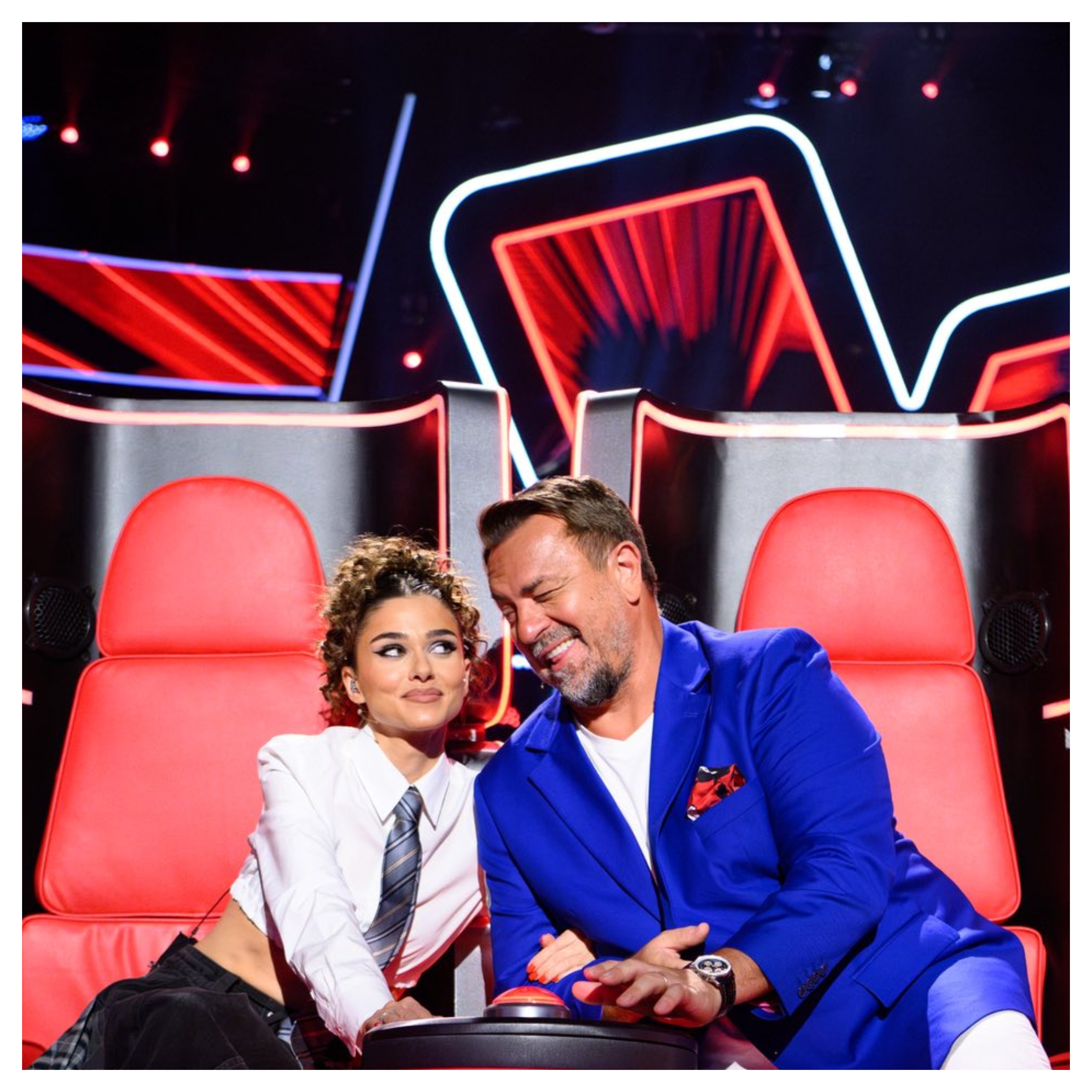 Theo Rose rupe tăcerea după ce s-a zvonit că pleacă de la „Vocea României”: „Eu nu m-am mai sinchisit să răspund”