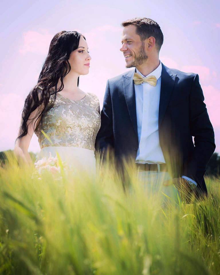 EXCLUSIV | Incredibila poveste a fotbalistului călugărit care a lepădat haina monahală și s-a căsătorit. Două iubiri mai presus de cea de Dumnezeu | FOTO&VIDEO