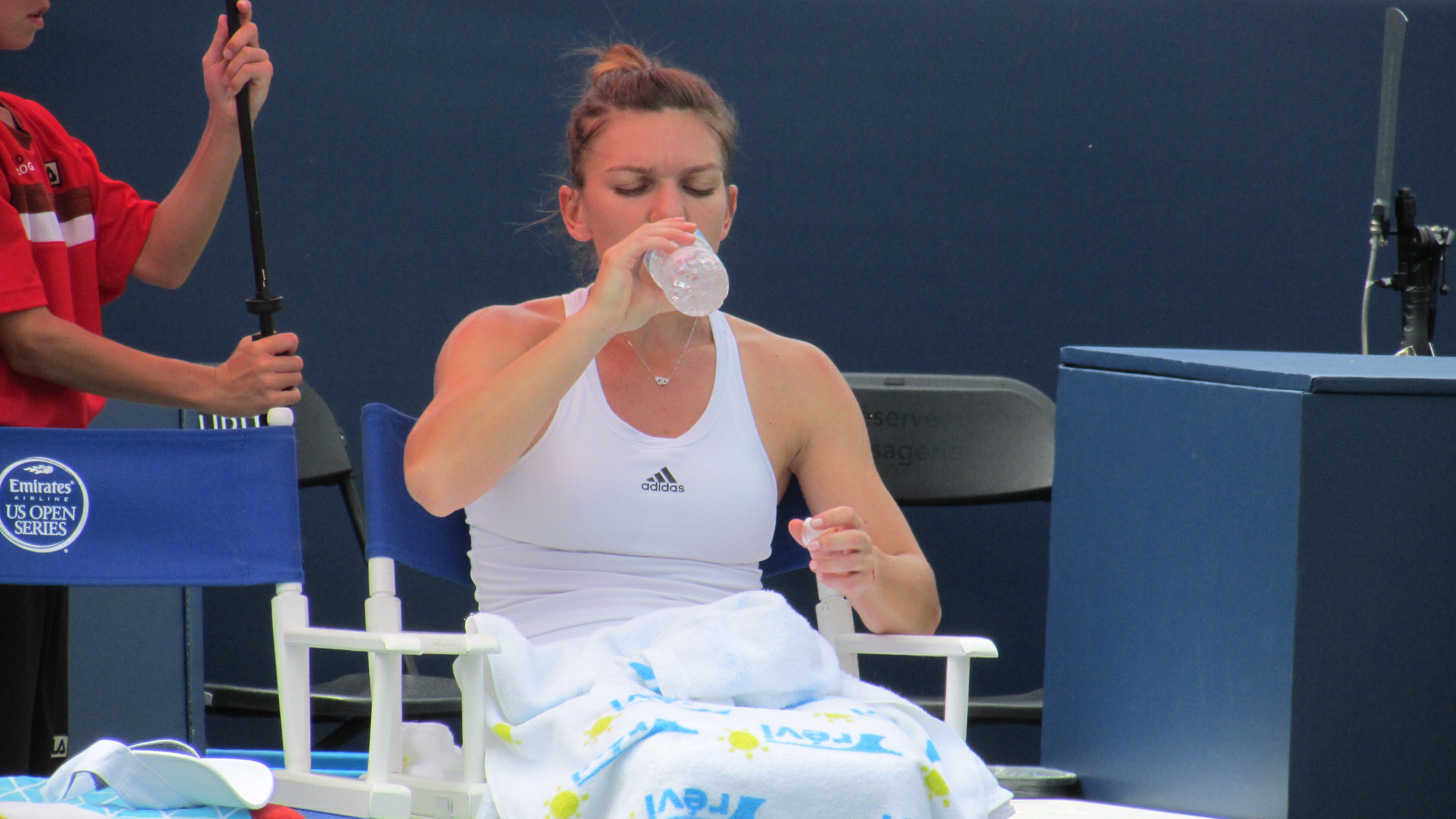 Tenis, Montreal: Halep a trecut cu stil de Kerber și atinge finala. Românca va reveni pe locul 3 WTA! Simo va juca și finala de dublu, alături de Monica Niculescu! / FOTO&VIDEO