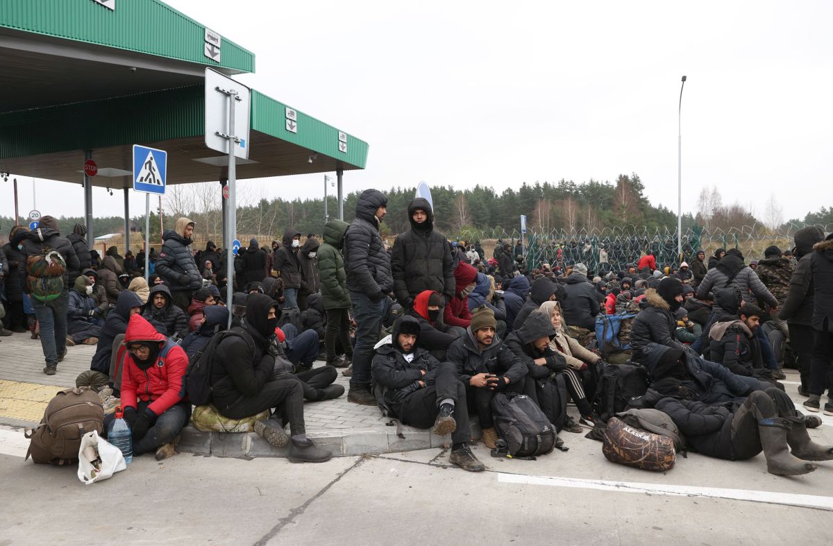 „O urgență fabricată”. De ce situația de la granița Belarus-Polonia e diferită de alte crize recente ale migrației