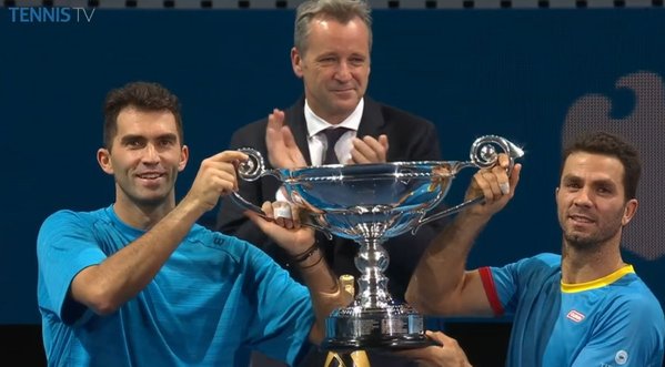 Tecău și Rojer și-au adjudecat Turneul Campionilor, după ce au învins perechea Mergea/ Bopanna. ^Horia e nr. 1 mondial la dublu / FOTO