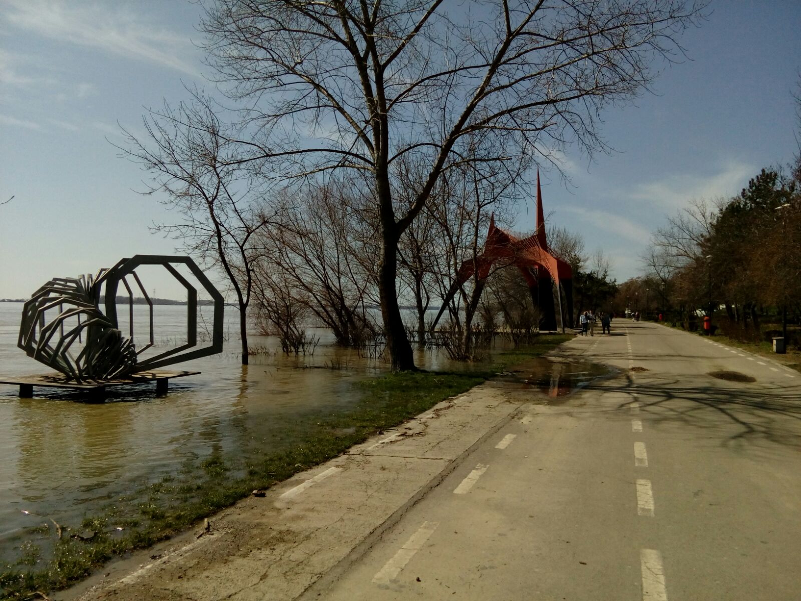 TURIST ÎN ȚARA MEA/Câteva motive să petreci Paștele la Galați. Împătimiții de istorie și gurmanzii, printre turiștii privilegiați