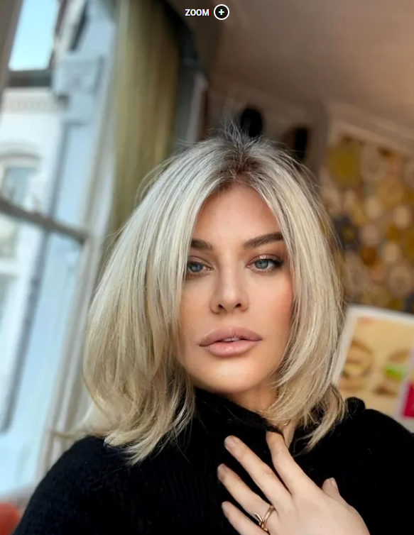 Imagini cu Loredana Groza brunetă și tunsă scurt. Schimbare radicală de look pentru artistă