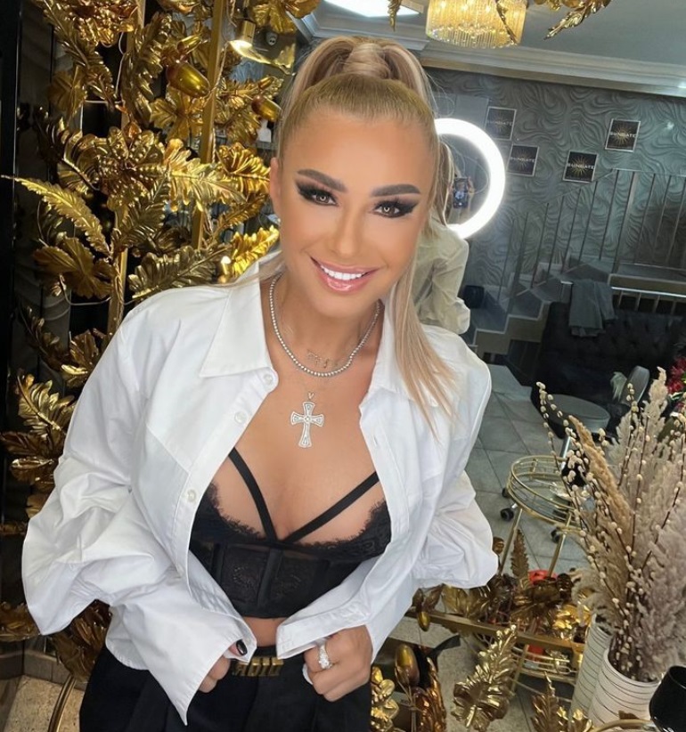 Cum l-a cunoscut Anamaria Prodan pe Ronald Gavril și de când formează un cuplu: „El face niște gesturi rare”