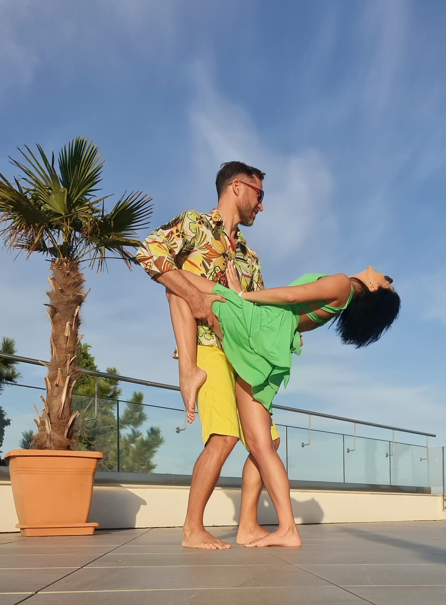 Cum și-a cunoscut Dinu Maxer iubita și ce planuri de viitor au. „Eu o acuzam pe Magda, am zis că a plănuit”