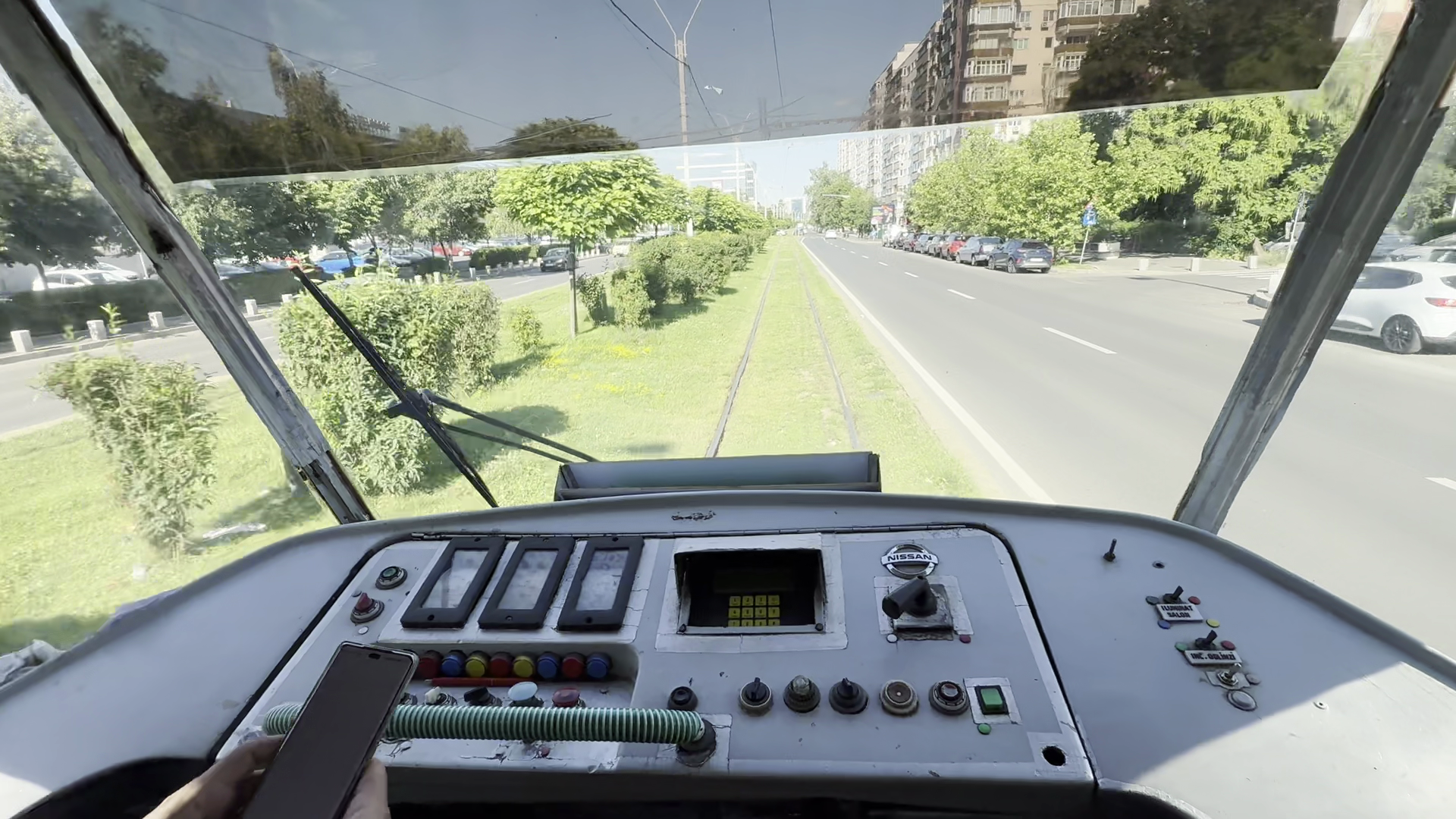 Am mers cu tramvaiul Tatra în drumul spre depou. După 53 de ani, garniturile își iau rămas-bun de la București