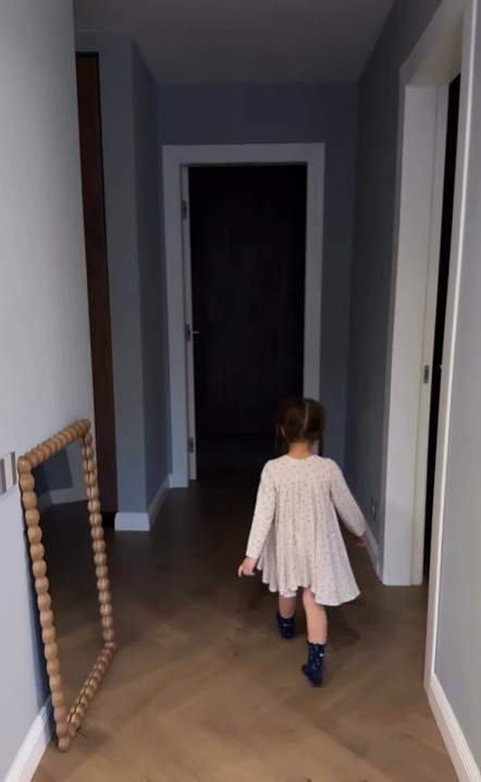 Imagini din apartamentul în care s-a mutat Andreea Popescu după divorțul de Rareș Cojoc: „Sunt în proces de adaptare”