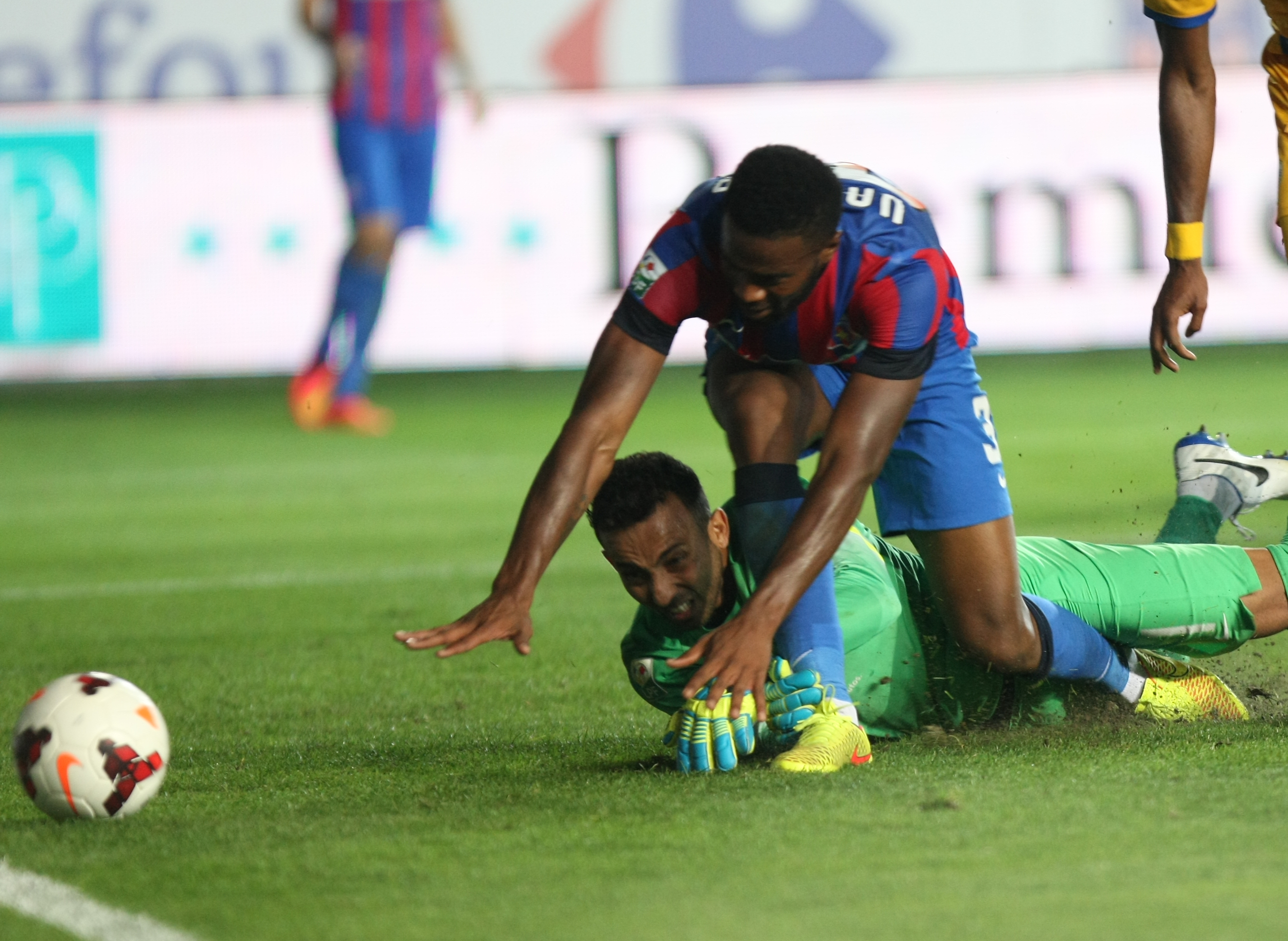 FOTO&VIDEO / Petrolul - Steaua 2-3. Meci senzaţional pe ”Ilie Oană”