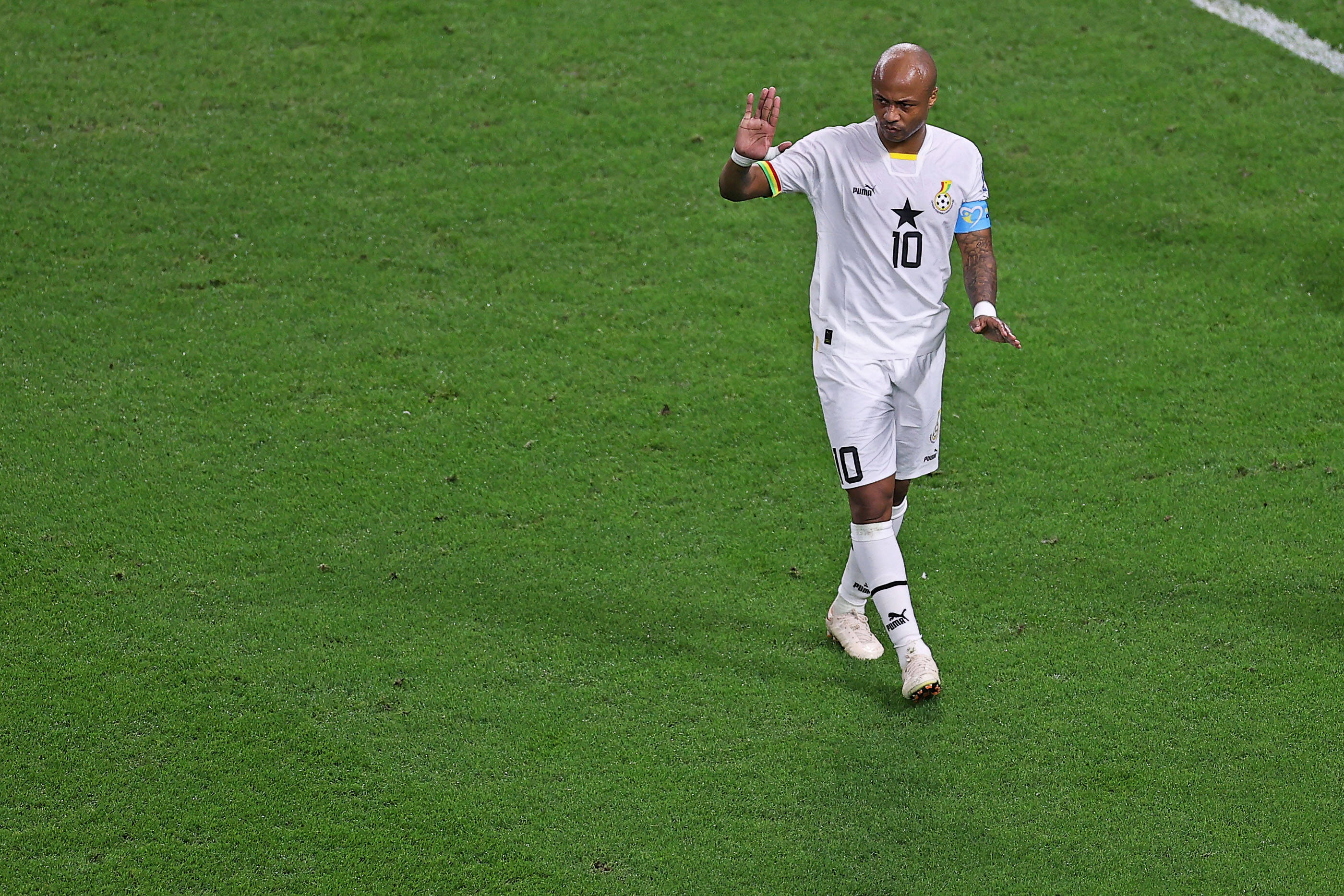 ‘The treatment of Dede Ayew is not normal’ - Countryman Songo fires Otto Addo