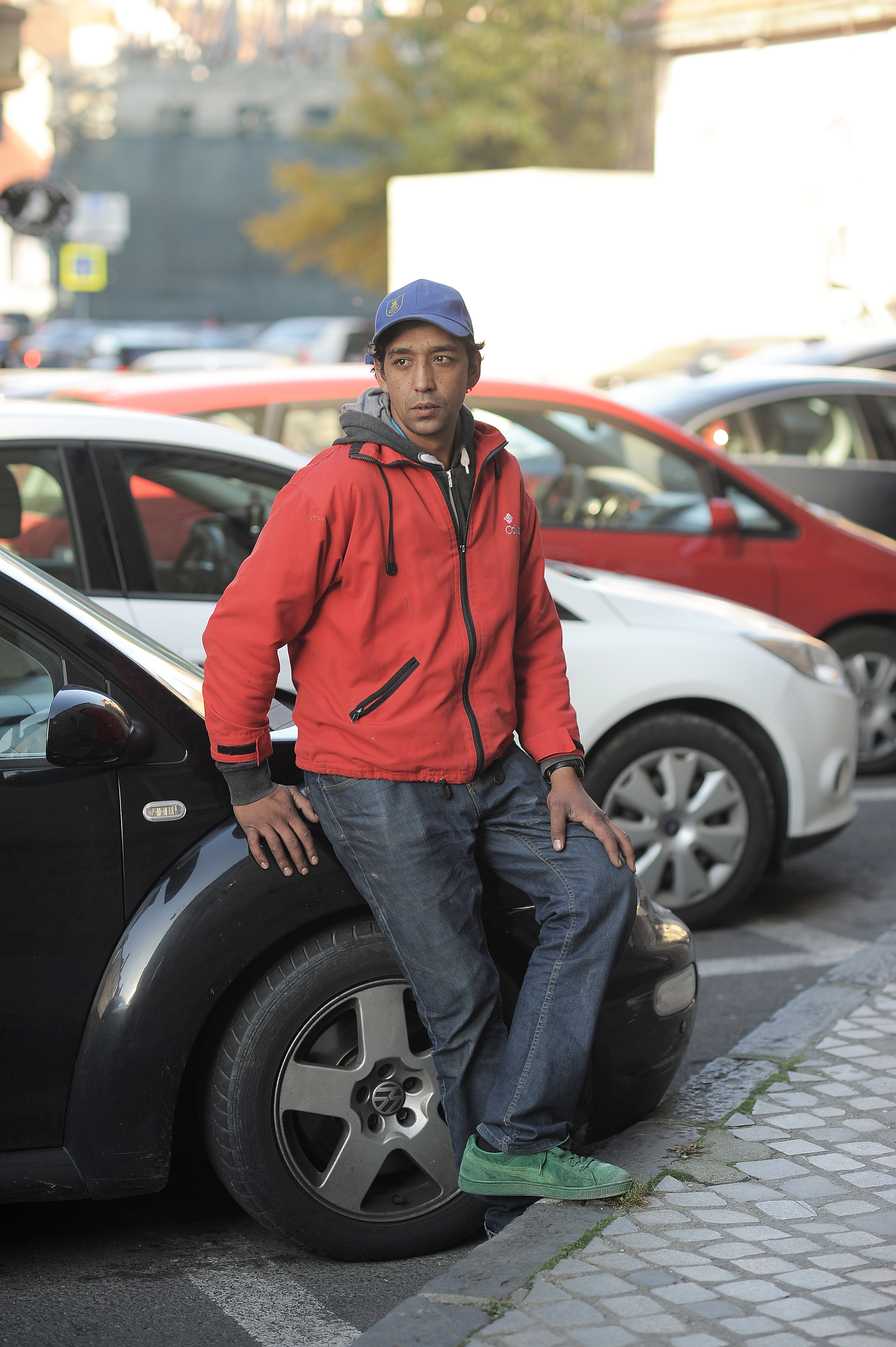REPORTAJ: "Makelele“, povestea unui om al străzii din Brașov, devenit model pentru fotografi și personaj de copertă| GALERIE FOTO