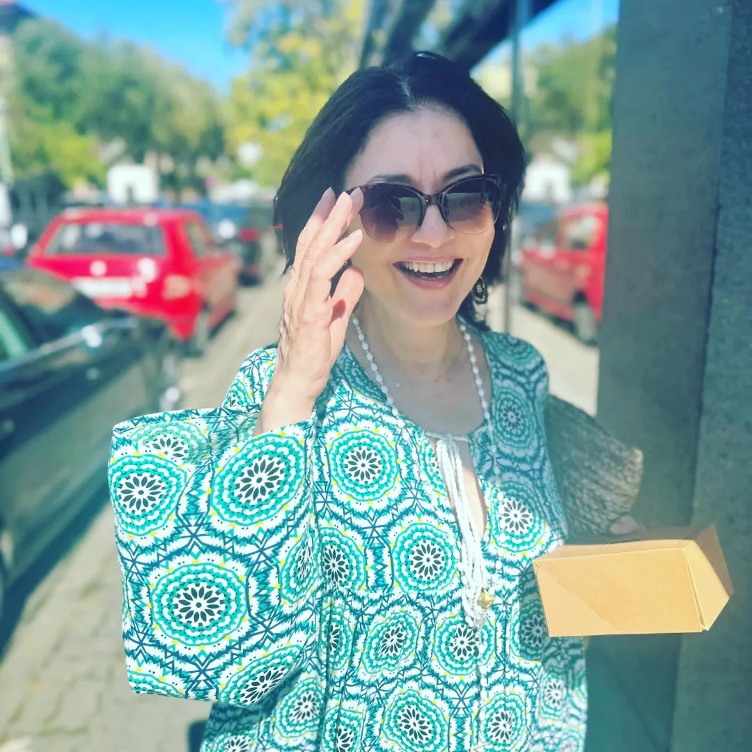 Ce spune Oana Sârbu despre o nouă căsătorie. Artista a divorțat în urmă cu 30 de ani. „Dacă iubesc? Enorm!”